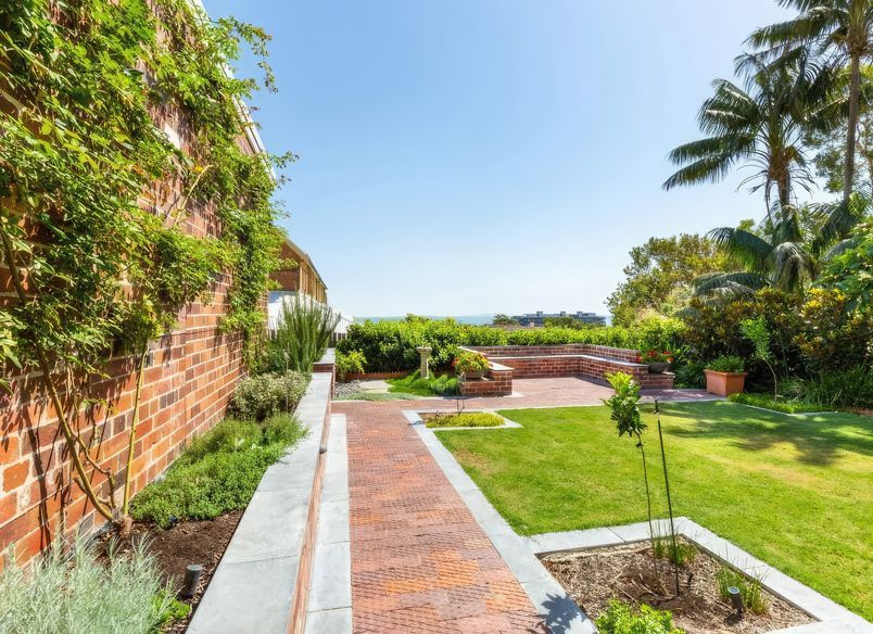 The Hill | Regal Federation Garden Overlooking Newcastle