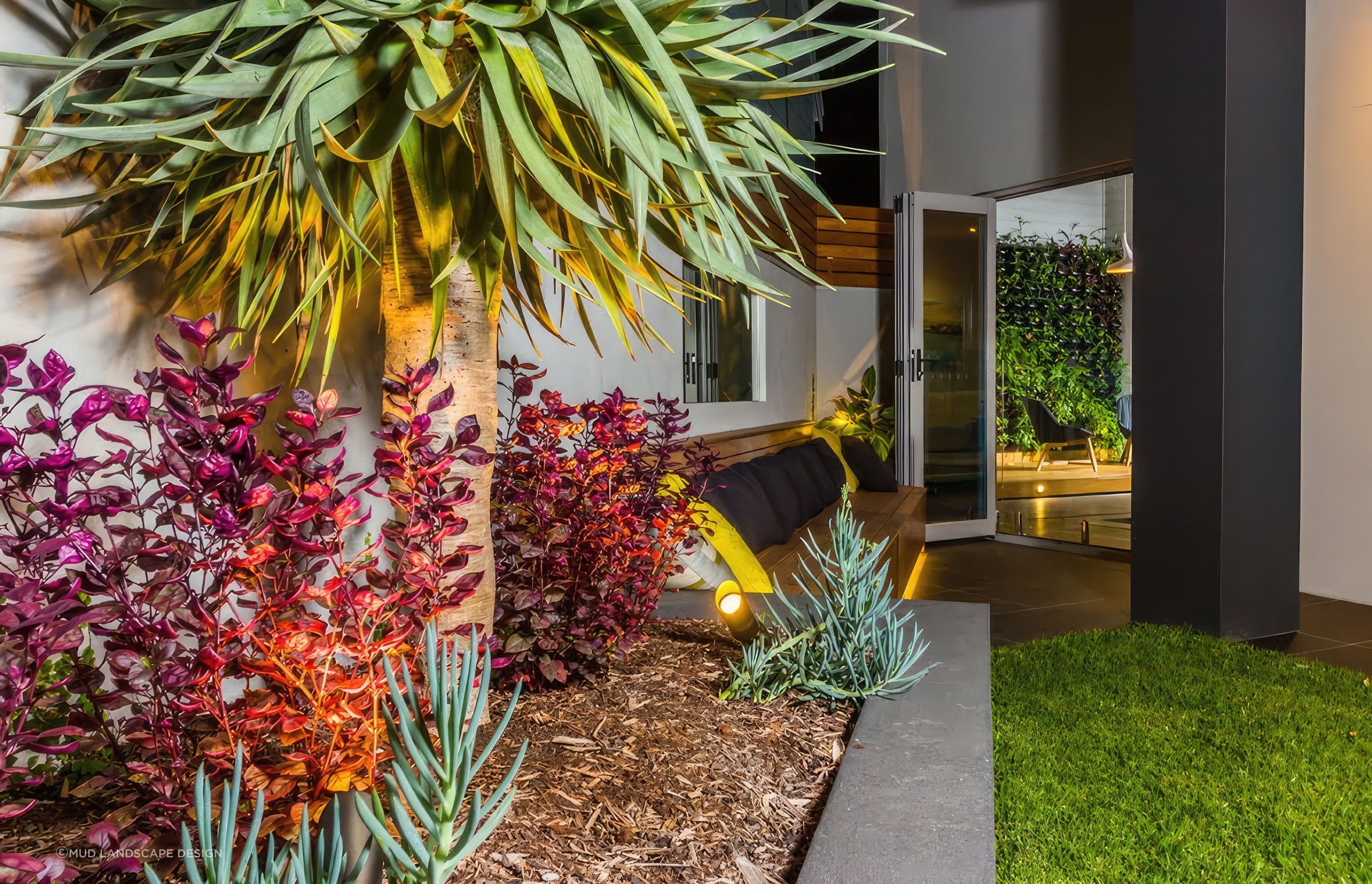 upMUD-Merewether-Landscaping-Photos-5-1024x683-1-fix-standard-scale-200x.jpg
