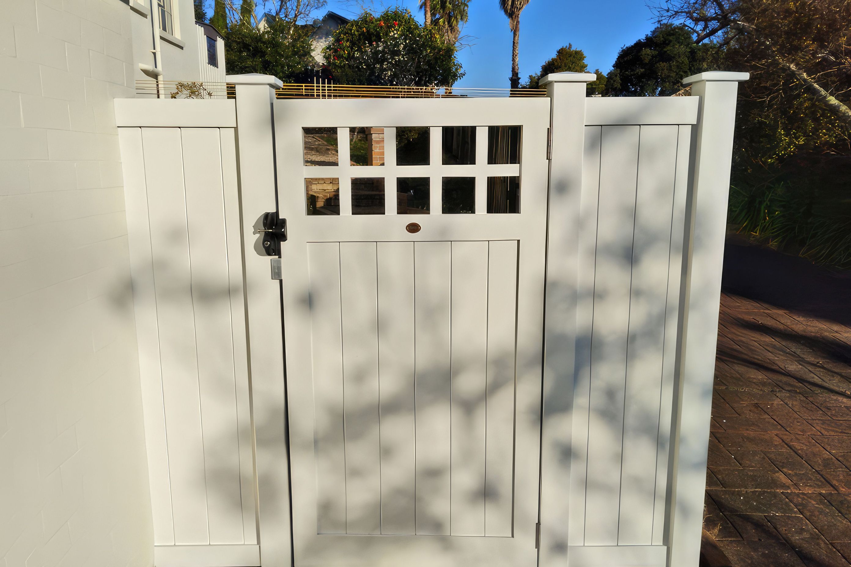 upMetroEatonstyle-fix-standard-scale-400x.jpg