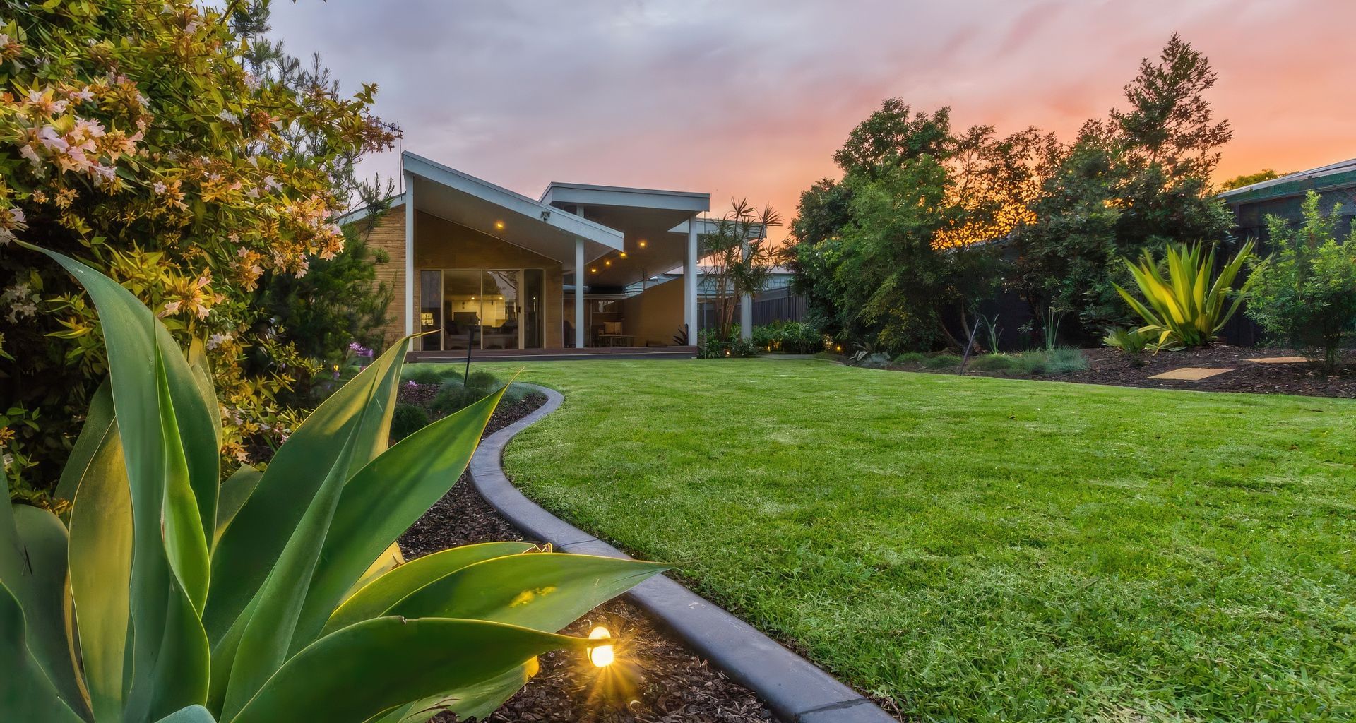 Salamander | Contemporary Garden Design banner