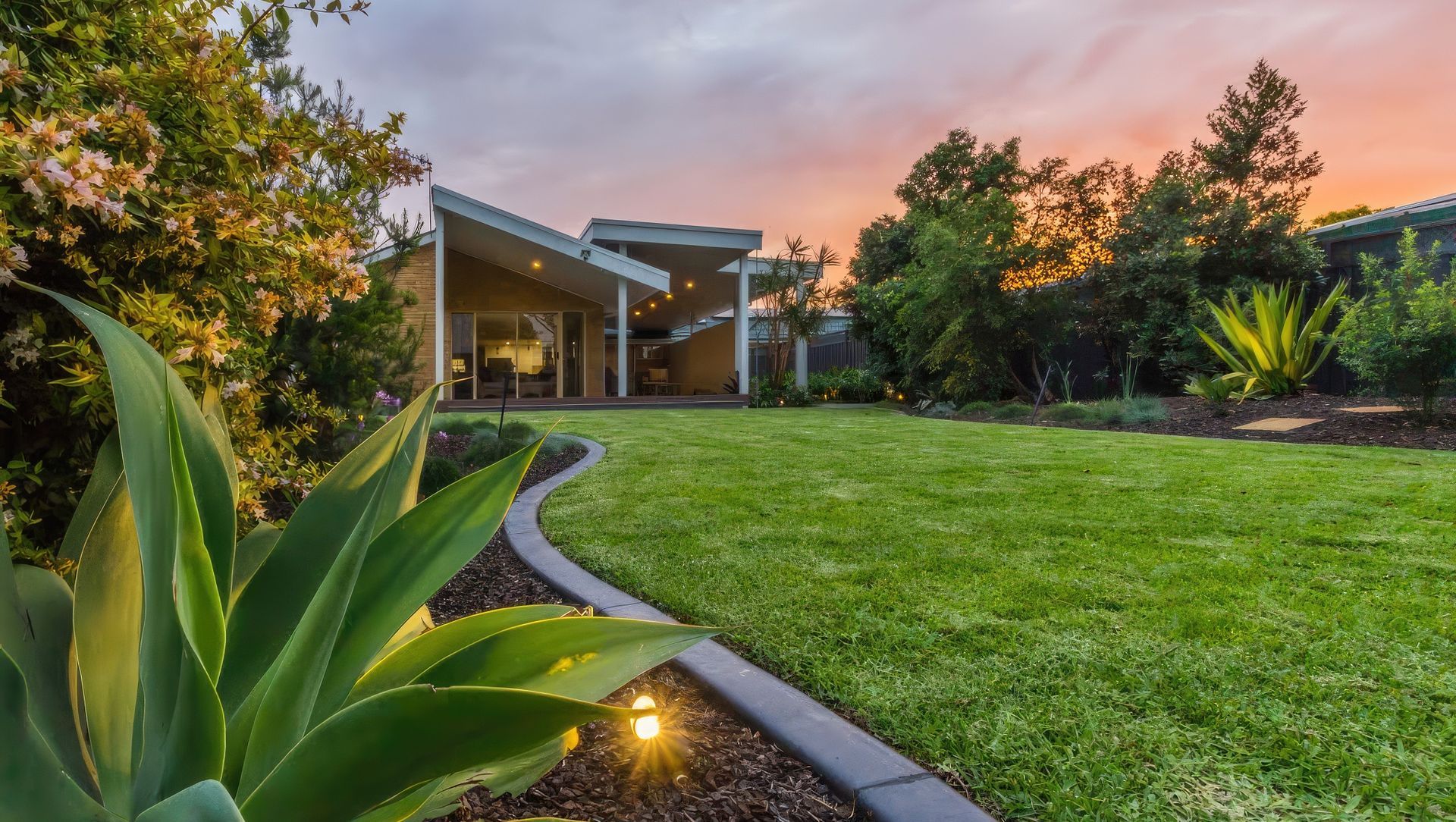 Salamander | Contemporary Garden Design banner