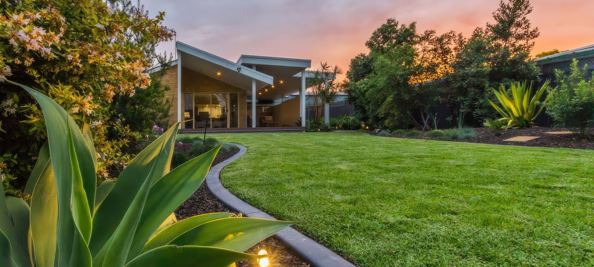 Salamander | Contemporary Garden Design banner