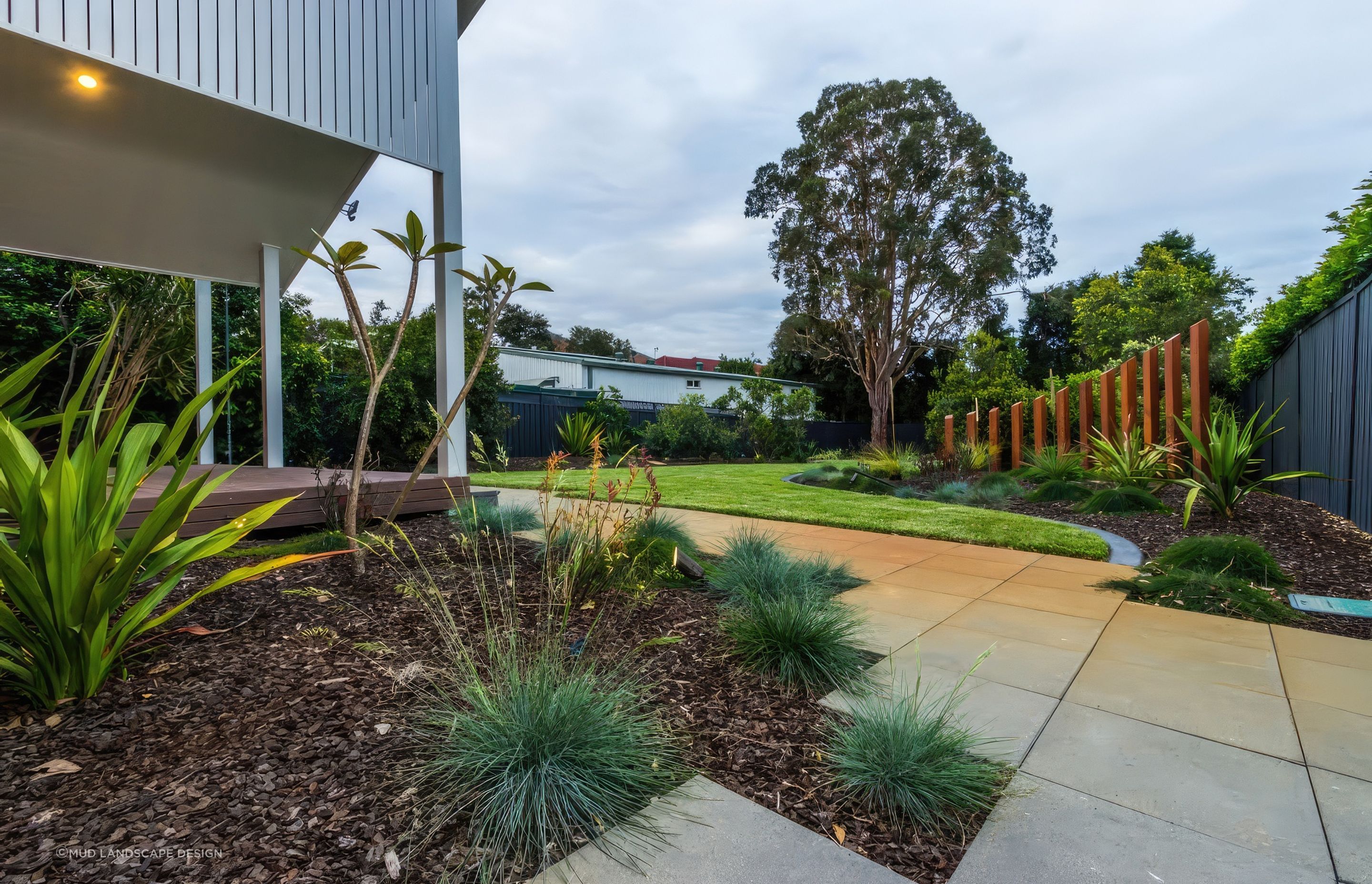 upNelson-Bay-Landscape-Design-16-MUD-Landscape-Design-1024x683-fix-standard-scale-200x.jpg