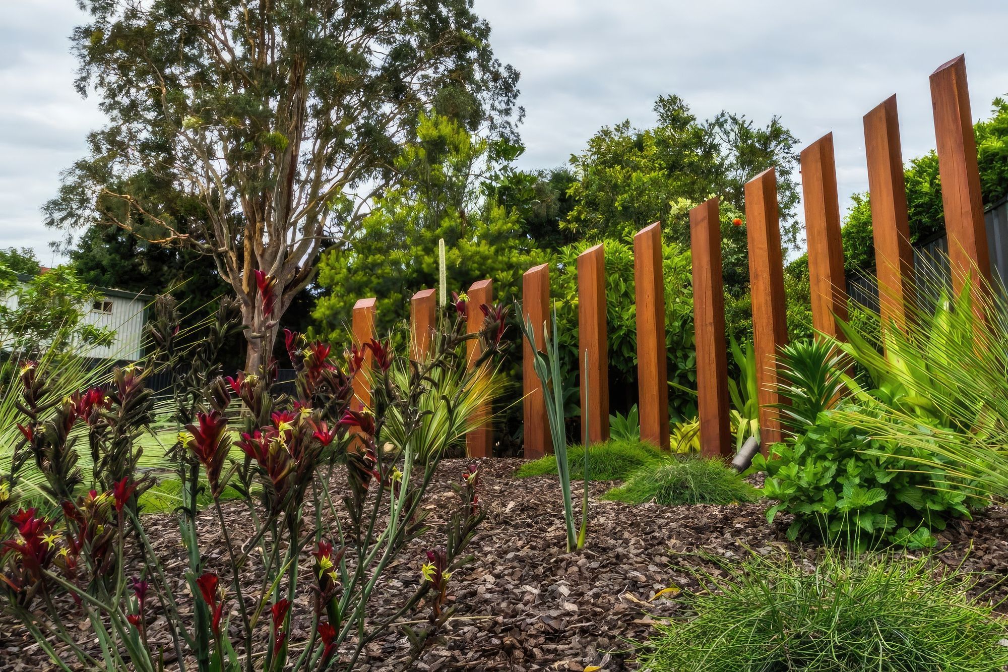 upNelson-Bay-Landscape-Design-17-MUD-Landscape-Design-1024x683-fix-standard-scale-200x.jpg