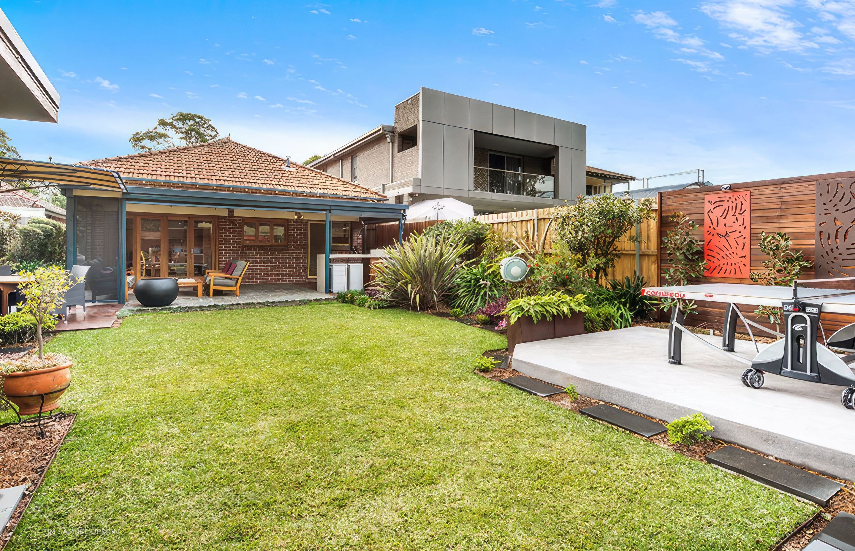 upStrathfield-Garden02Tim-Samuel-Design-fix-standard-scale-400x.jpg