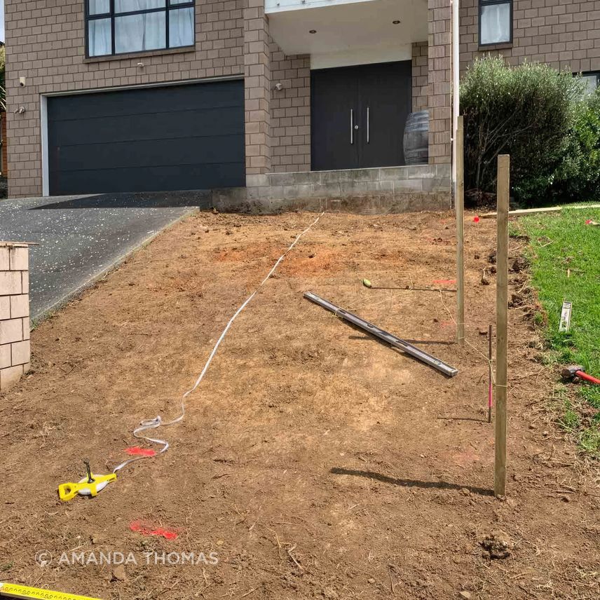 uponsite-landscaping-pukekohe-before-2-fix-standard-scale-200x.jpg