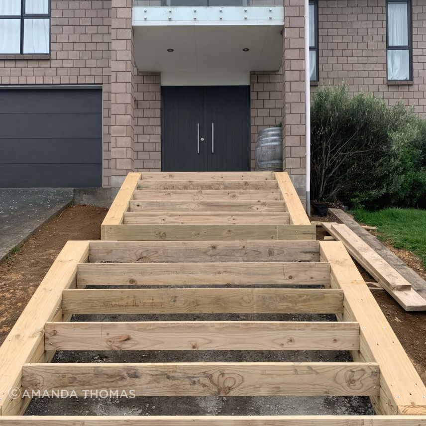 uponsite-landscaping-pukekohe-before-3-fix-standard-scale-200x.jpg