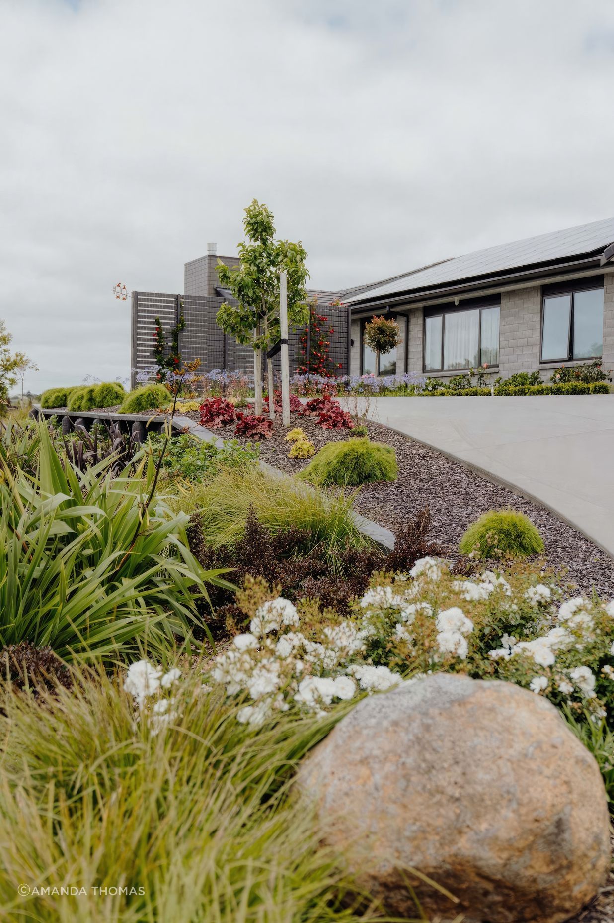 uponsite-landscaping-pukekohe-project-five-1-fix-standard-scale-200x.jpg