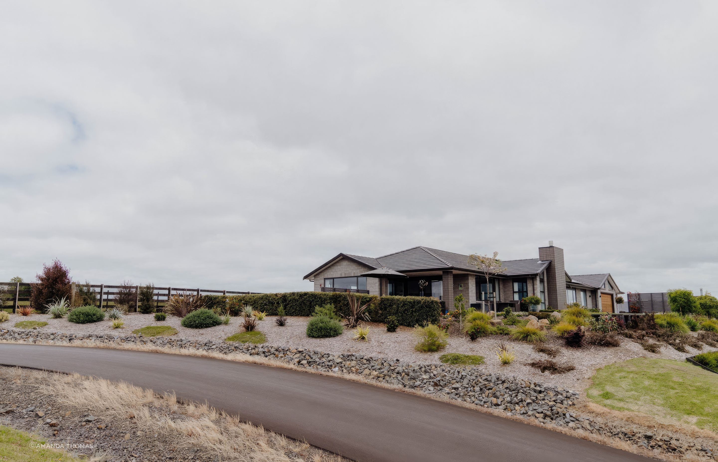 uponsite-landscaping-pukekohe-project-five-19-fix-standard-scale-200x.jpg