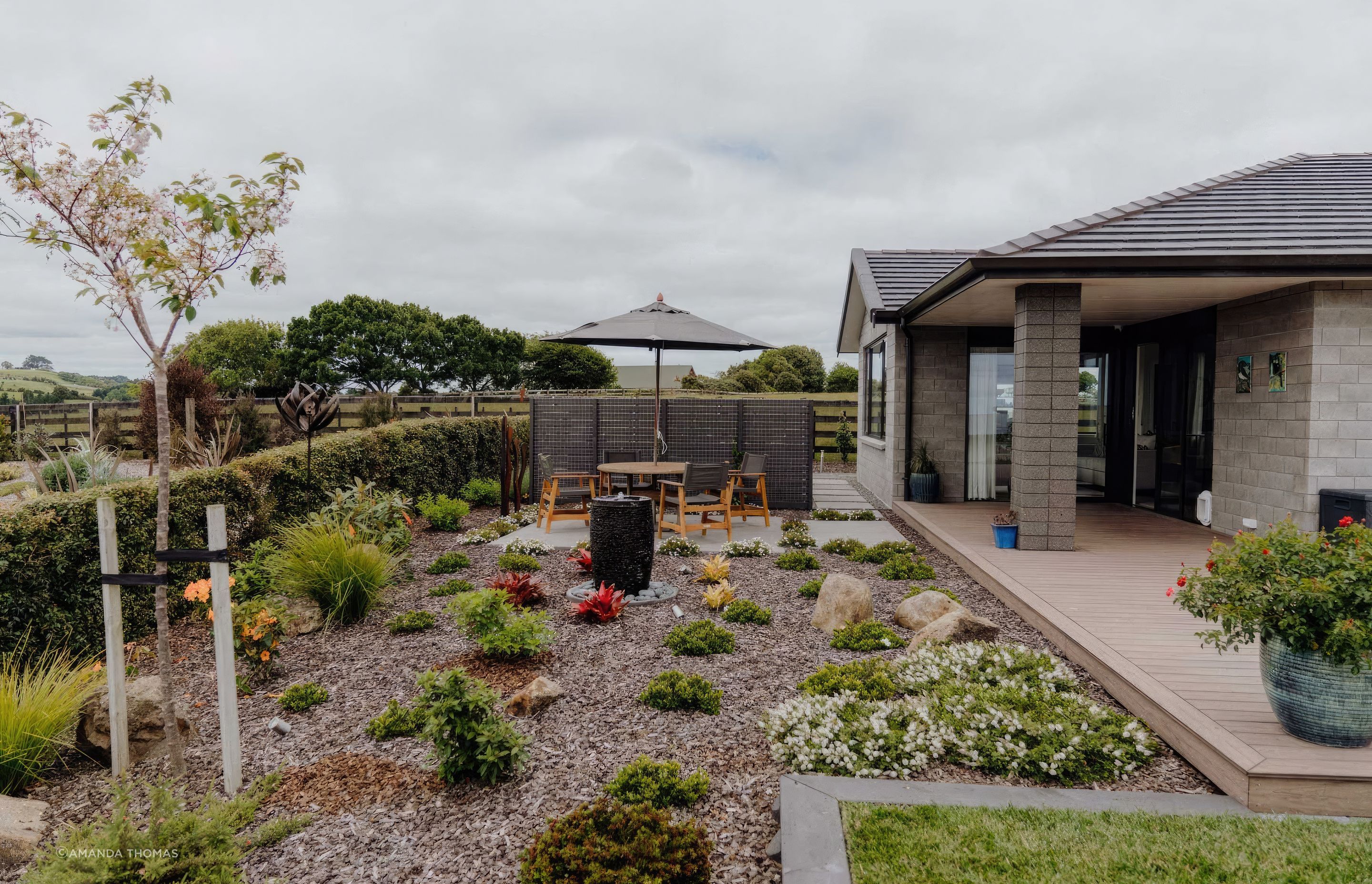 uponsite-landscaping-pukekohe-project-five-30-fix-standard-scale-200x.jpg