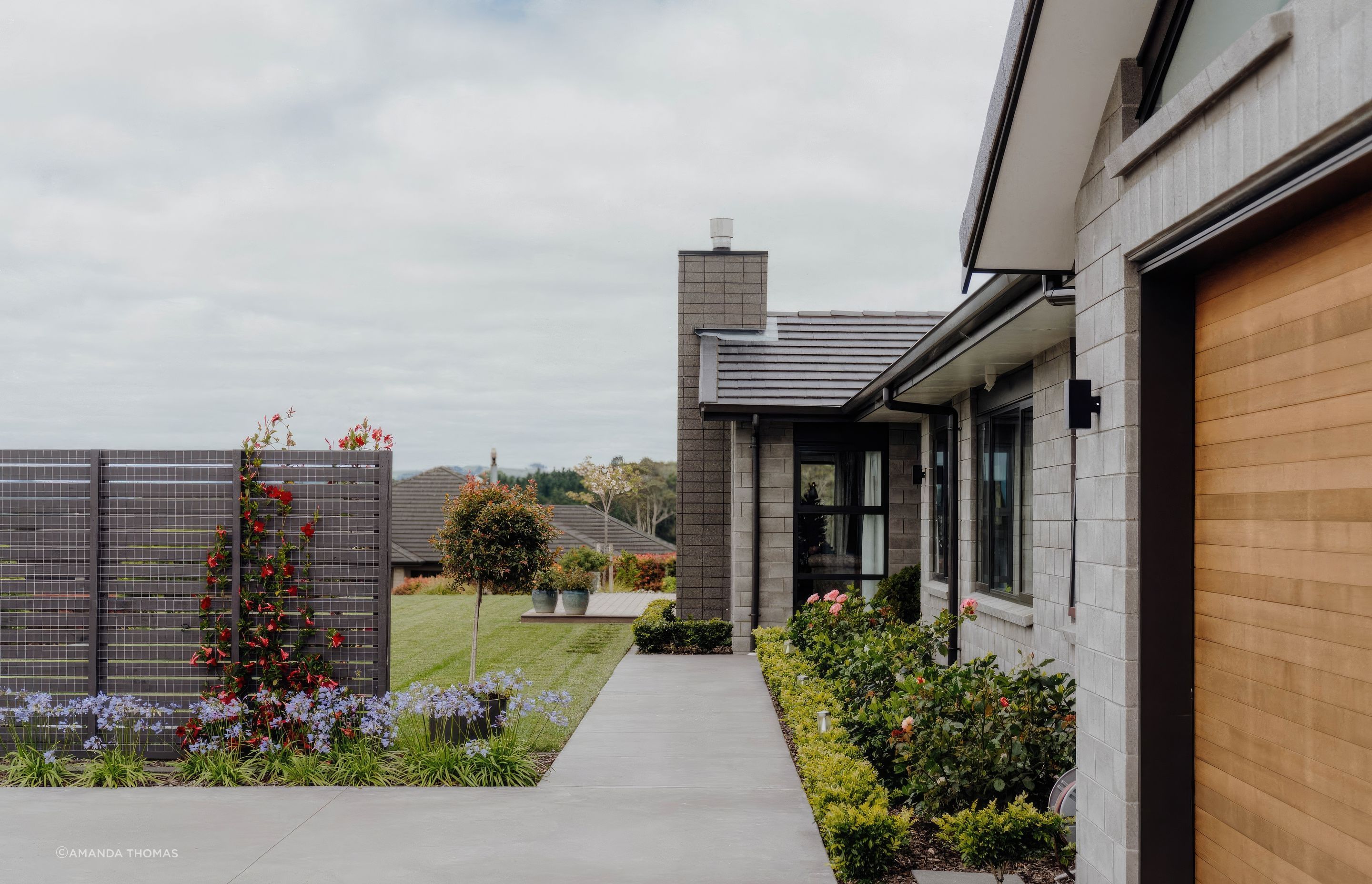 uponsite-landscaping-pukekohe-project-five-5-fix-standard-scale-200x.jpg