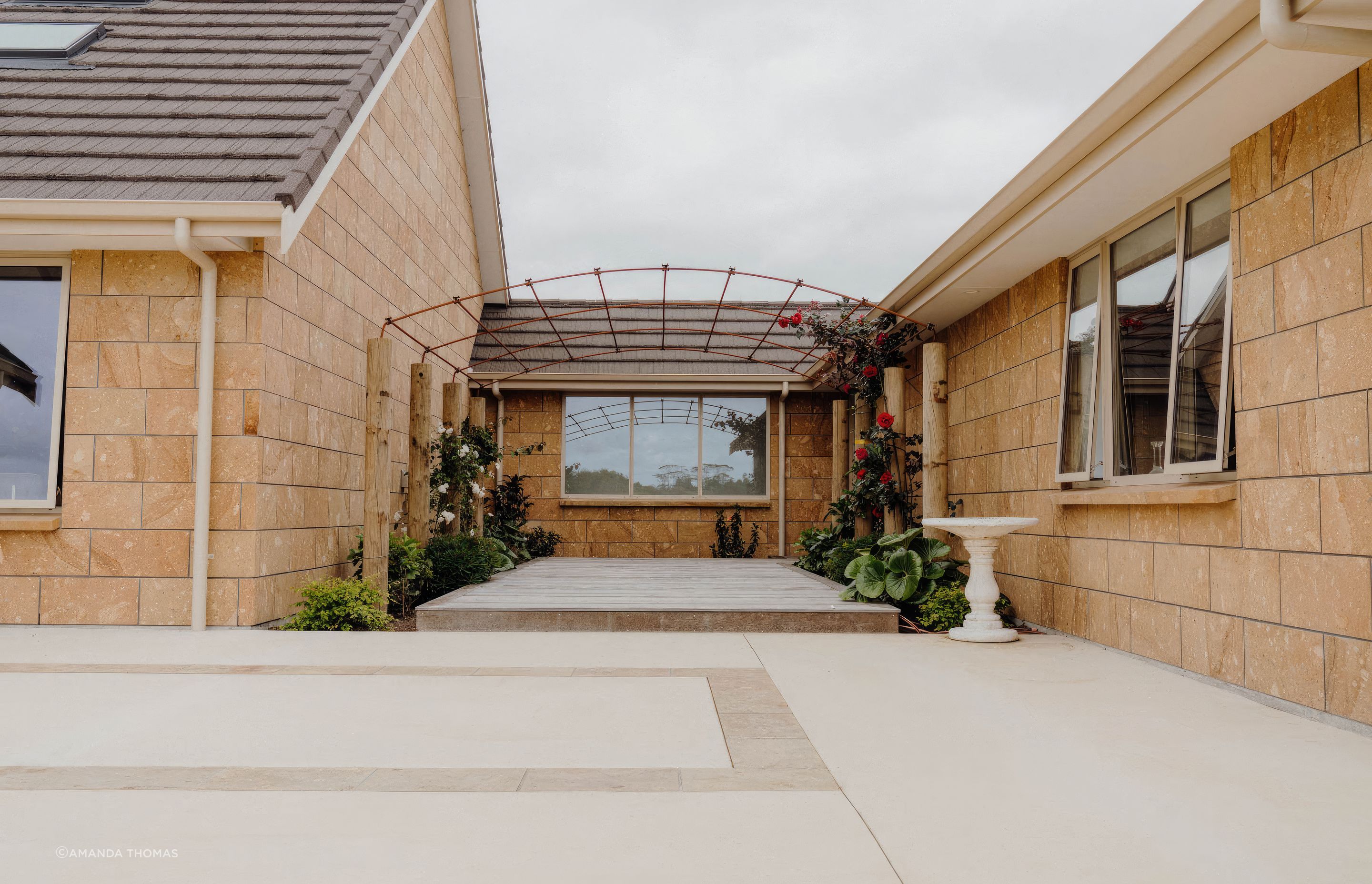 uponsite-landscaping-pukekohe-project-three-17-fix-standard-scale-200x.jpg