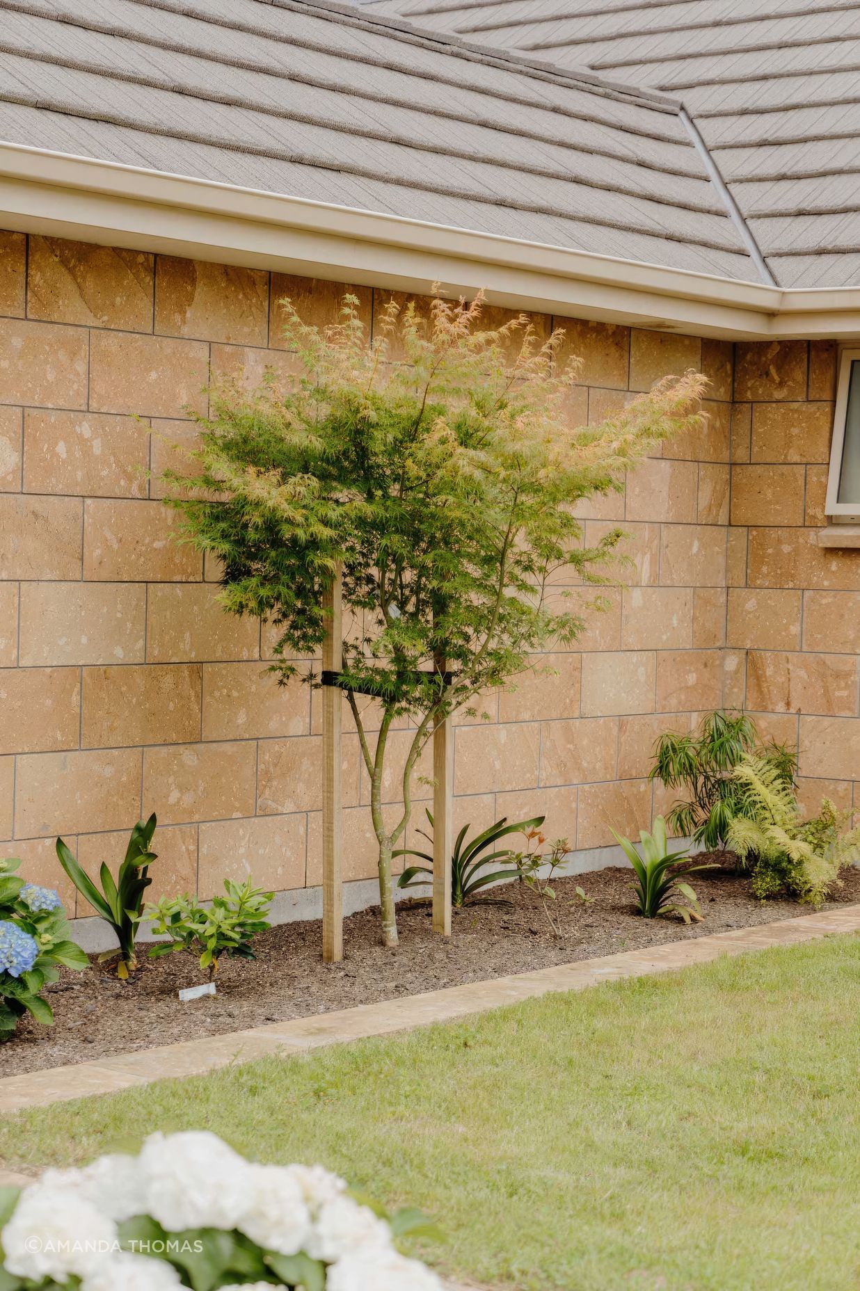 uponsite-landscaping-pukekohe-project-three-23-fix-standard-scale-200x.jpg