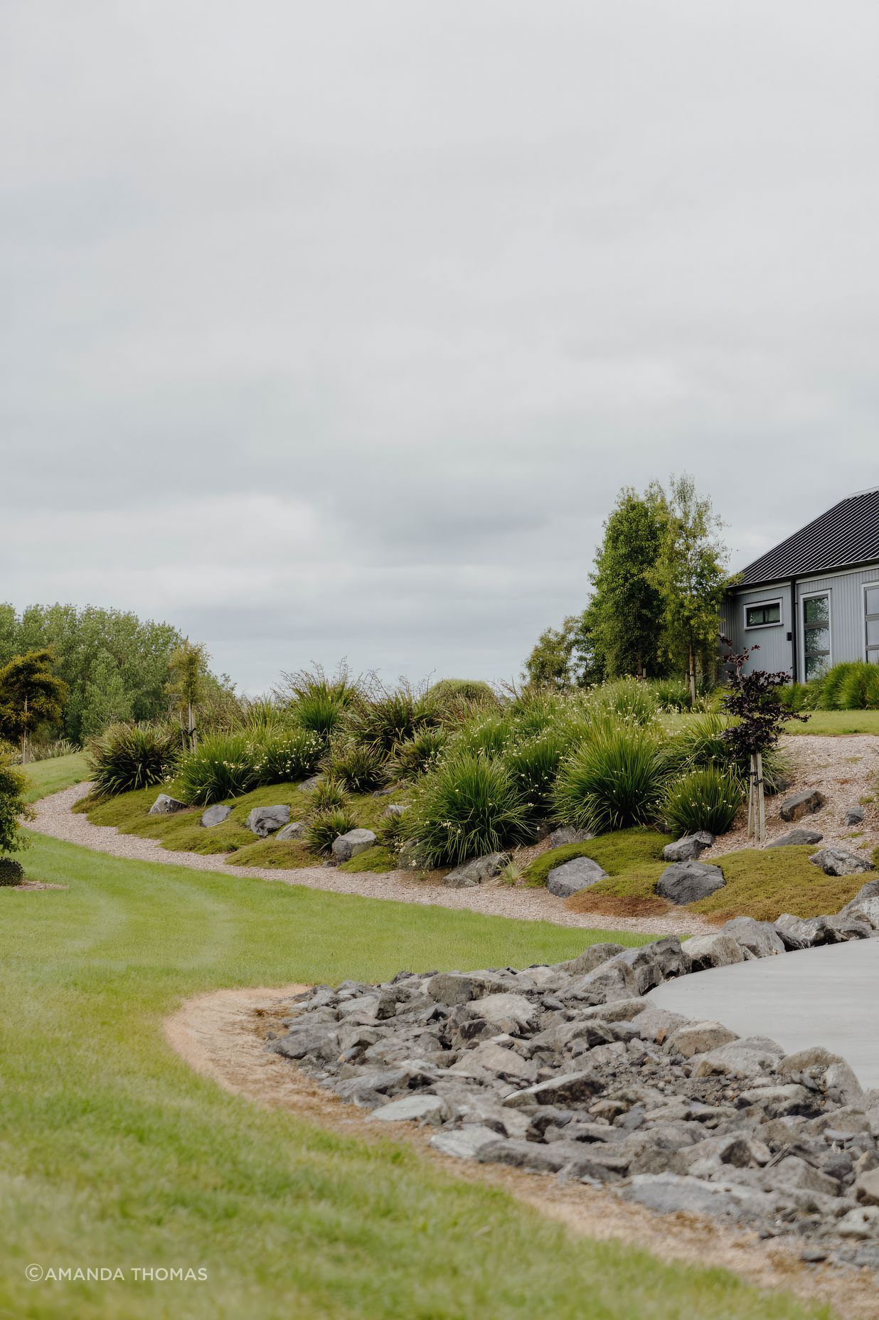 uponsite-landscaping-pukekohe-project-two-19-fix-standard-scale-200x.jpg