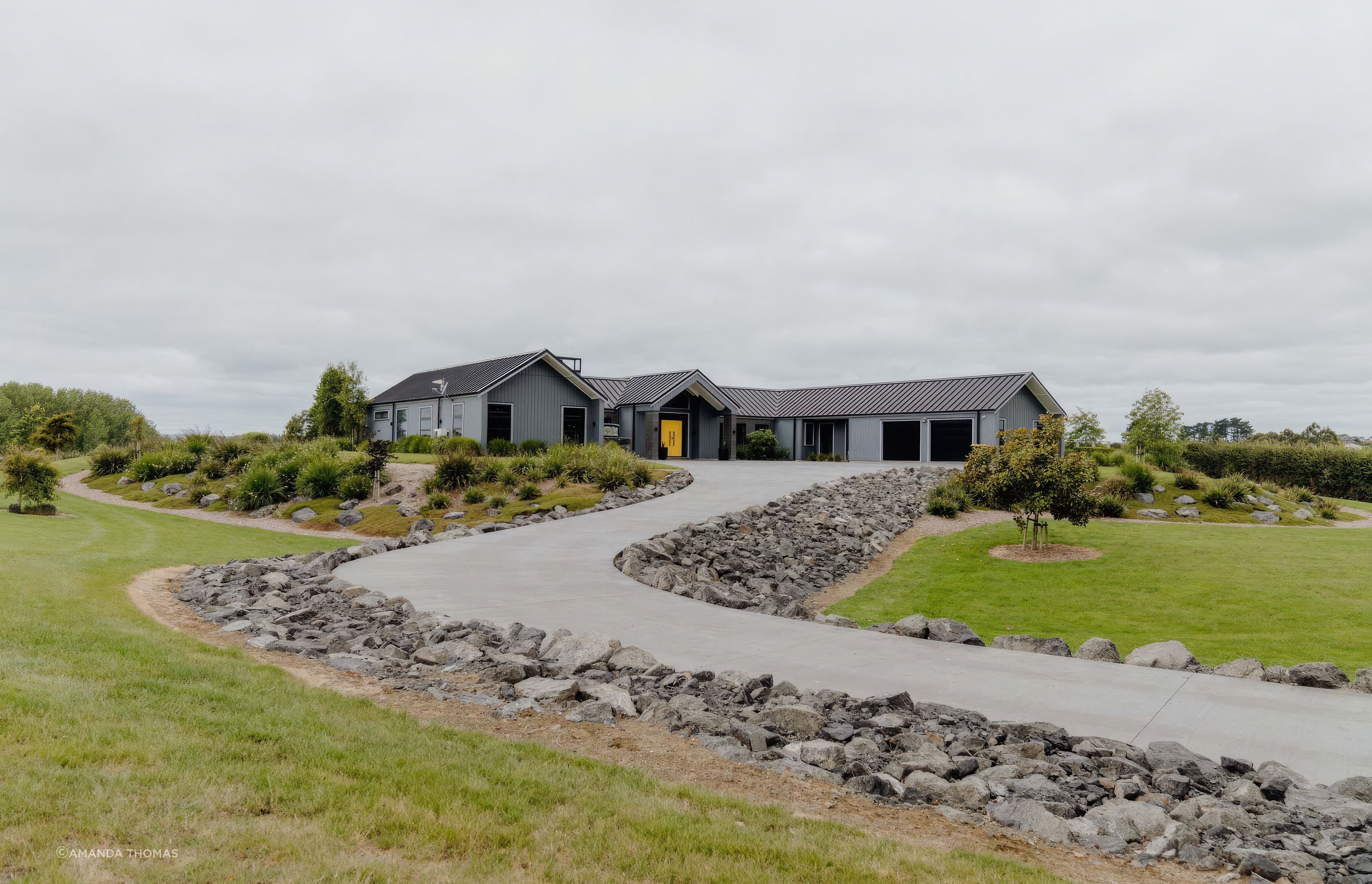 uponsite-landscaping-pukekohe-project-two-20-fix-standard-scale-200x-v3.jpg