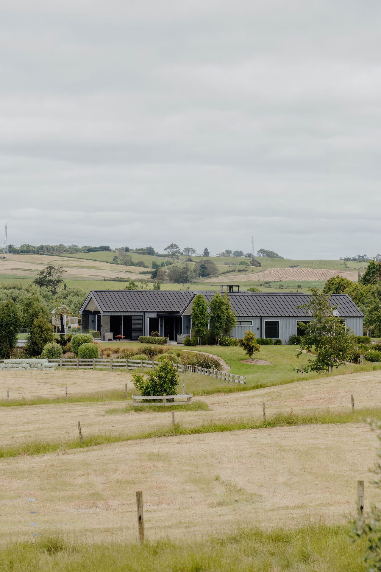uponsite-landscaping-pukekohe-project-two-23-fix-standard-scale-200x.jpg