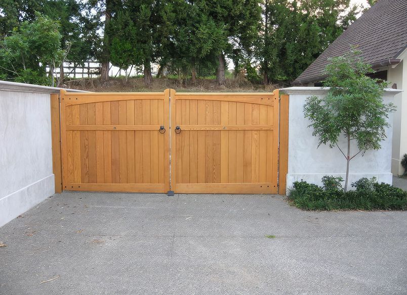 Statesman | Traditional Style Gates
