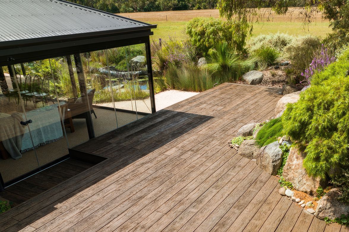 Australian Native Landscape Design featuring Vintage Decking