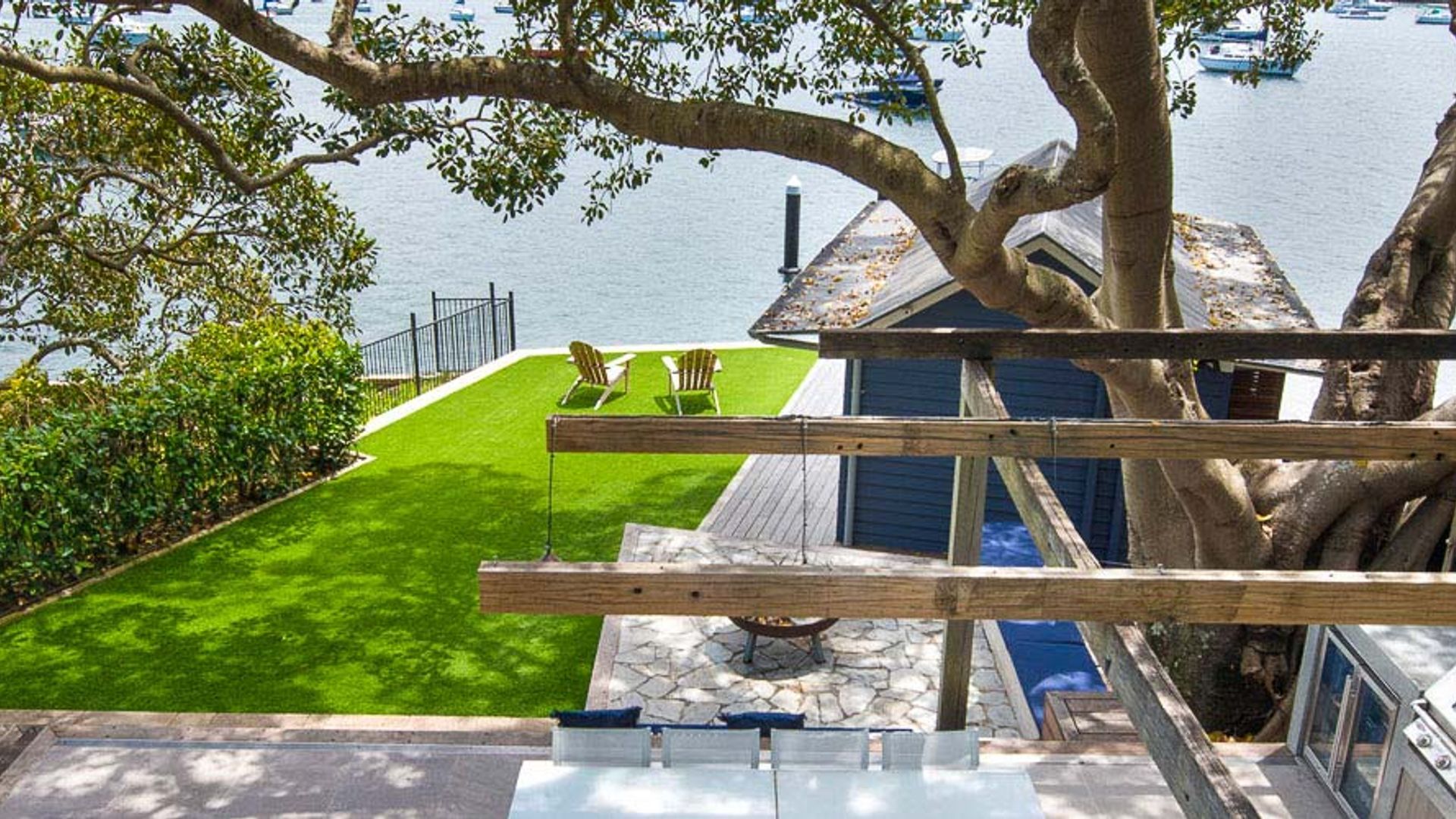 Waterfront Escape banner