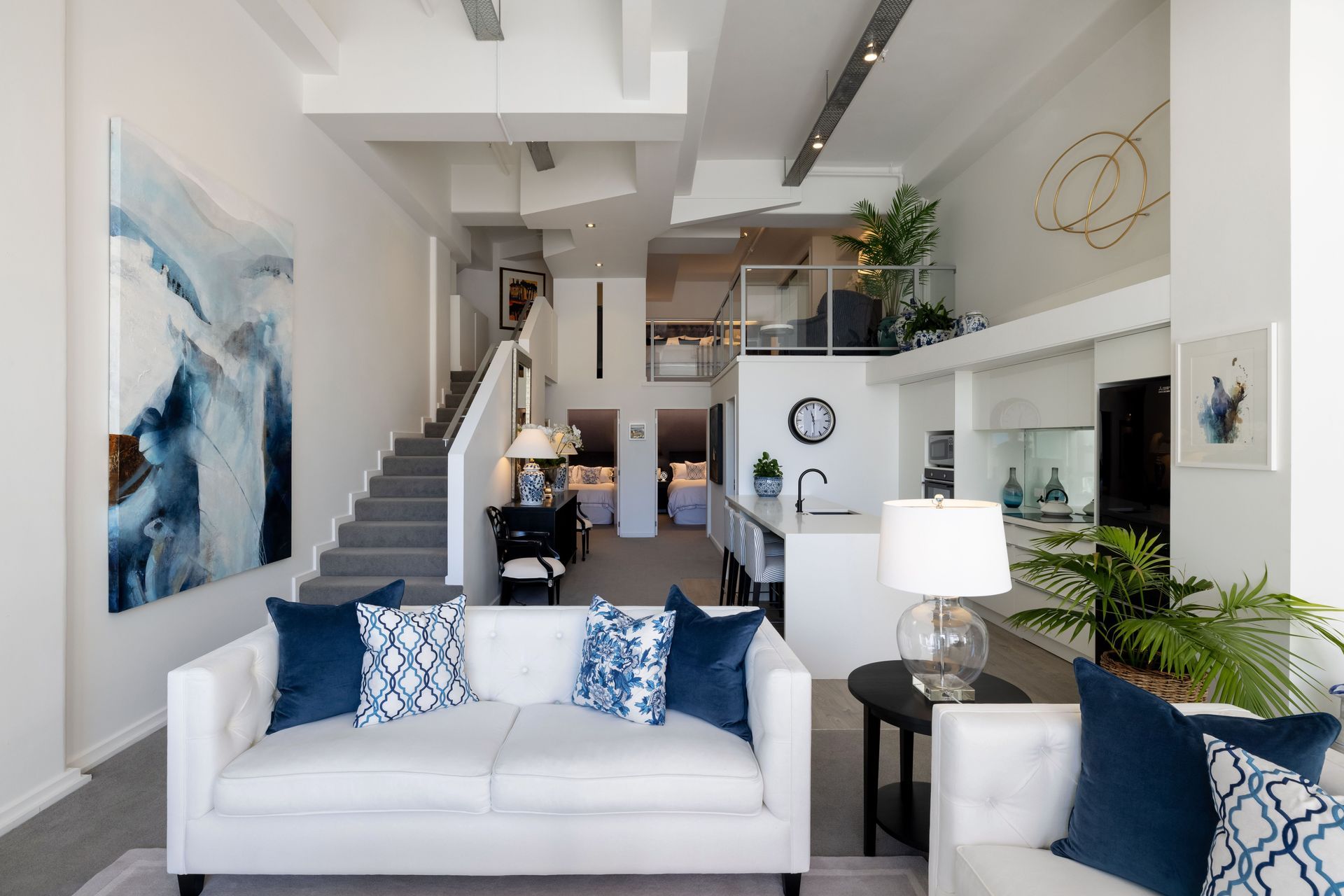 Timeless Elegance - Wellington inner-city apartment