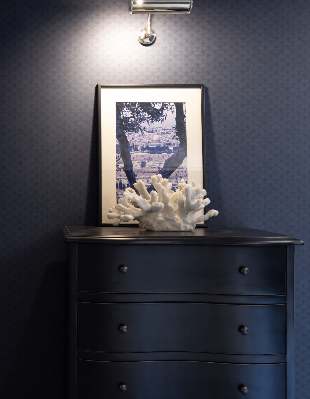 Timeless Elegance - Wellington inner-city apartment