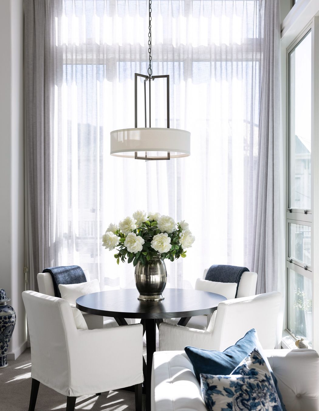 Timeless Elegance - Wellington inner-city apartment