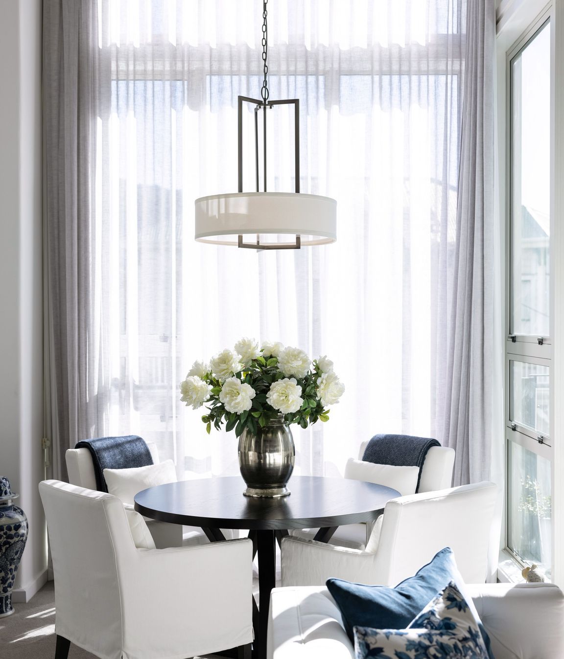 Timeless Elegance - Wellington inner-city apartment