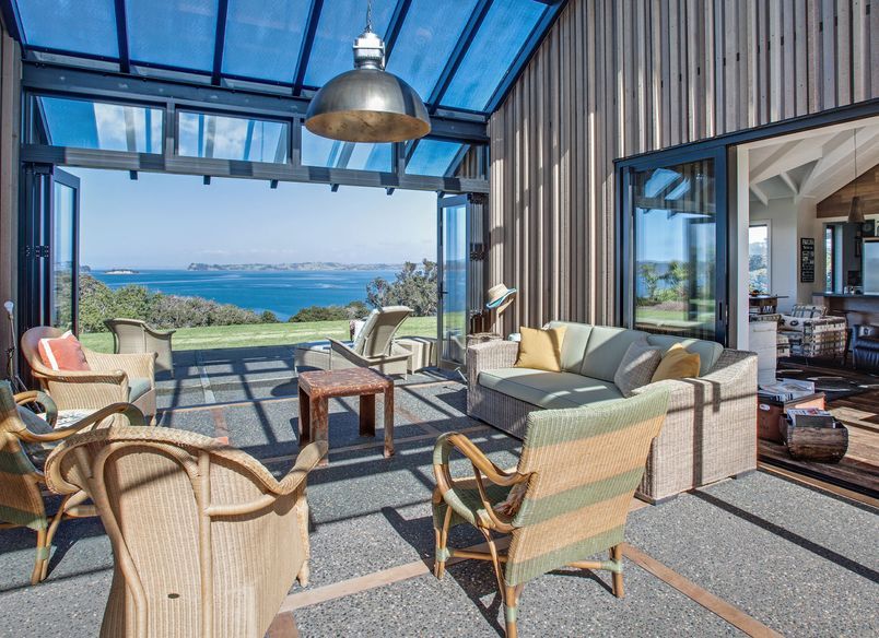 Tawharanui House