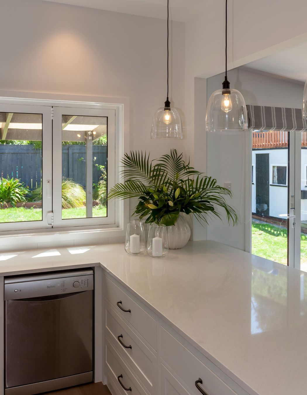 Modern monochrome villa - Wellington