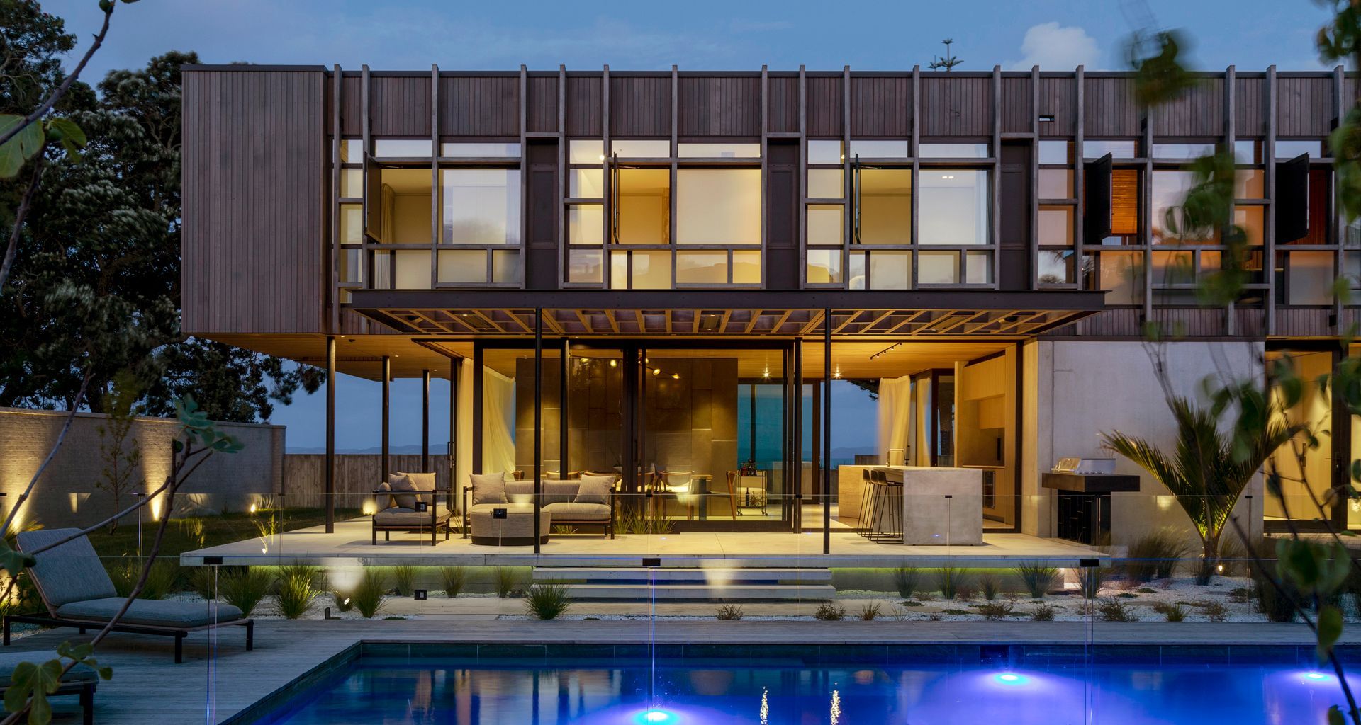 Eastern Beach House banner