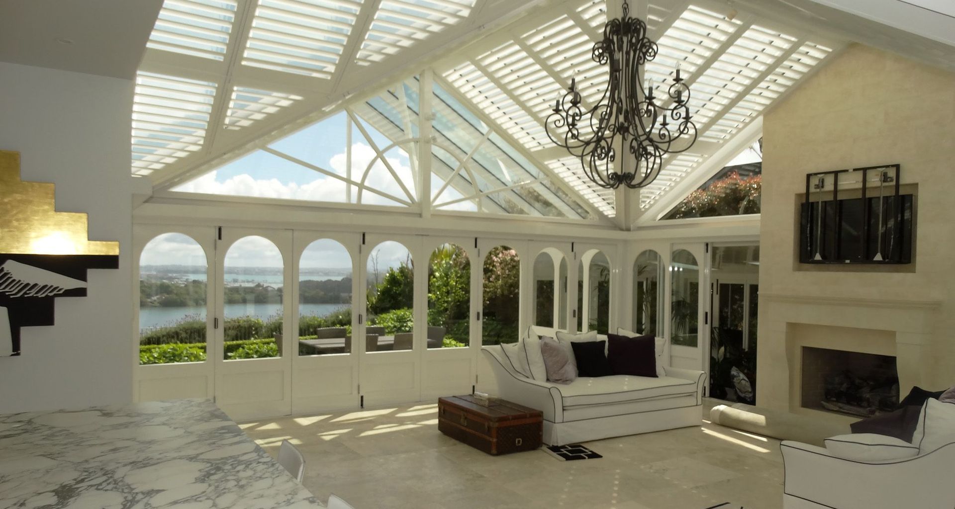Lucerne Conservatory banner
