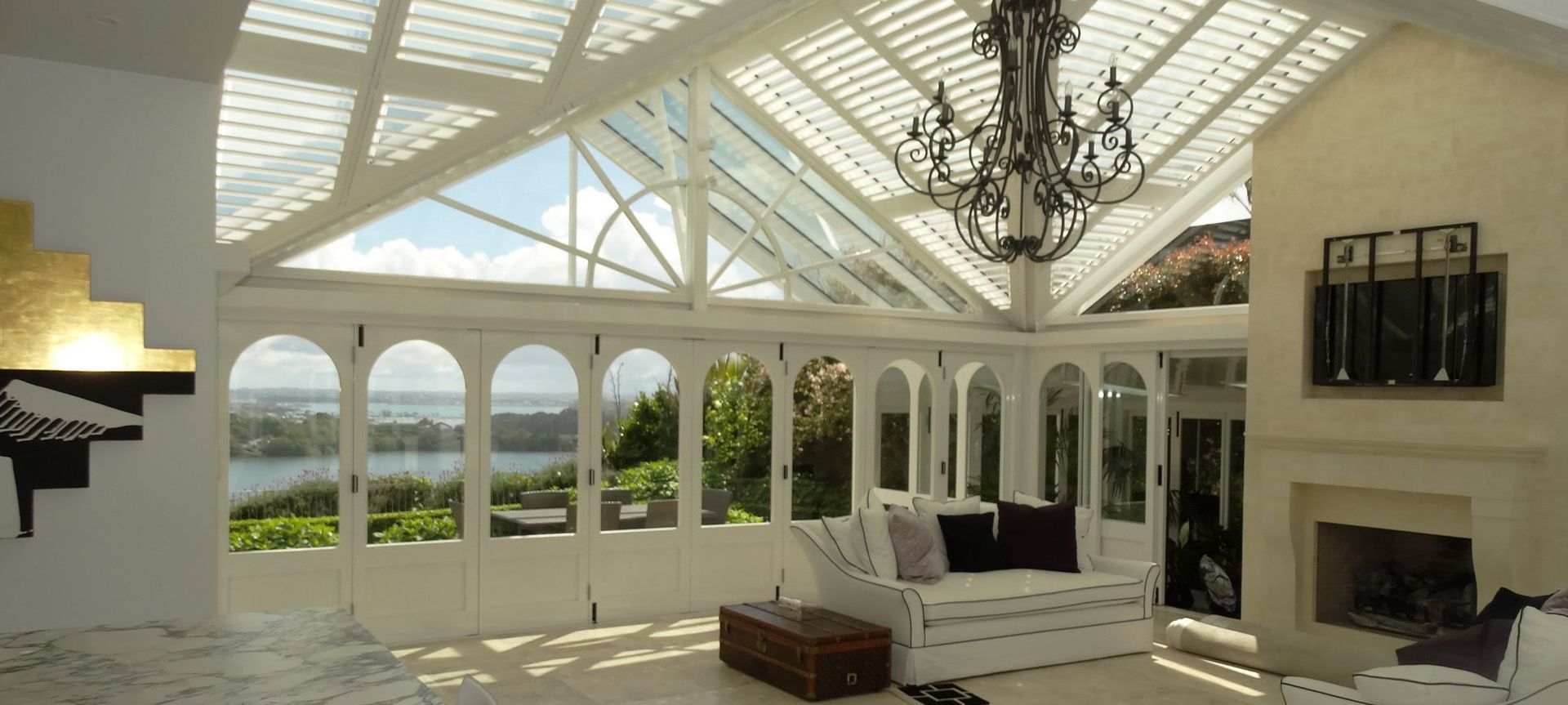 Lucerne Conservatory banner