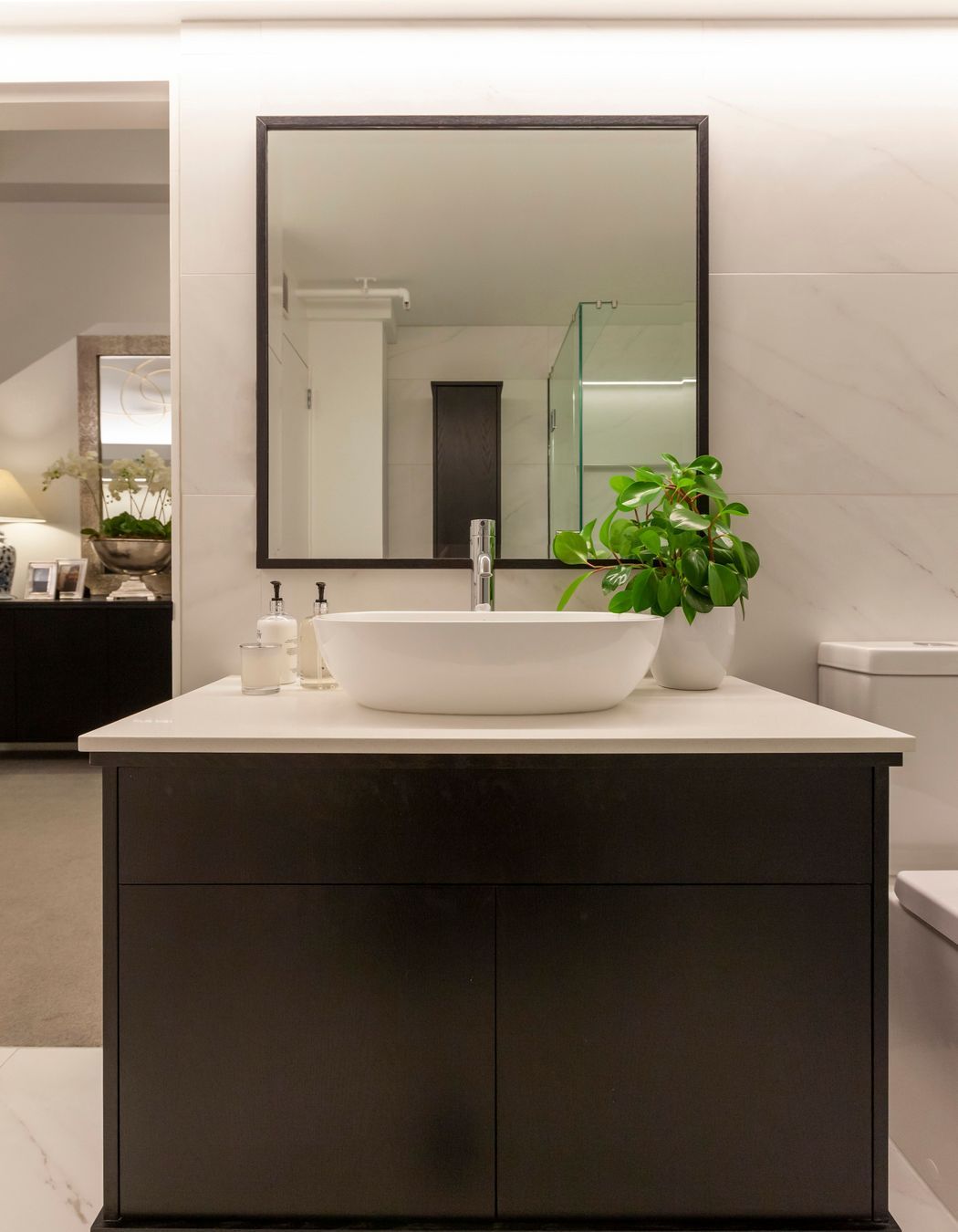 Timeless Elegance - Wellington inner-city apartment