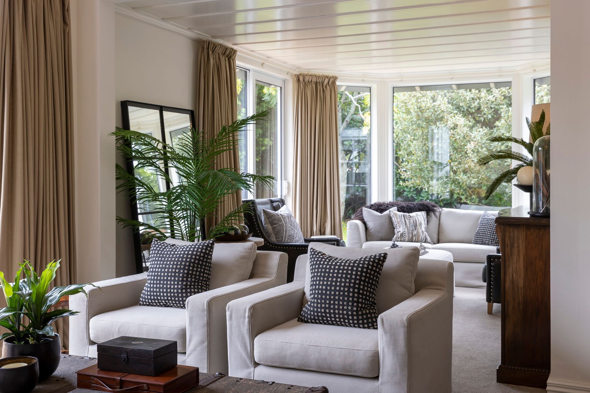 Plantation Style Villa - Auckland