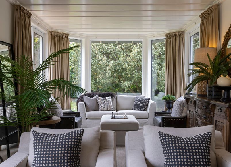 Plantation Style Villa - Auckland
