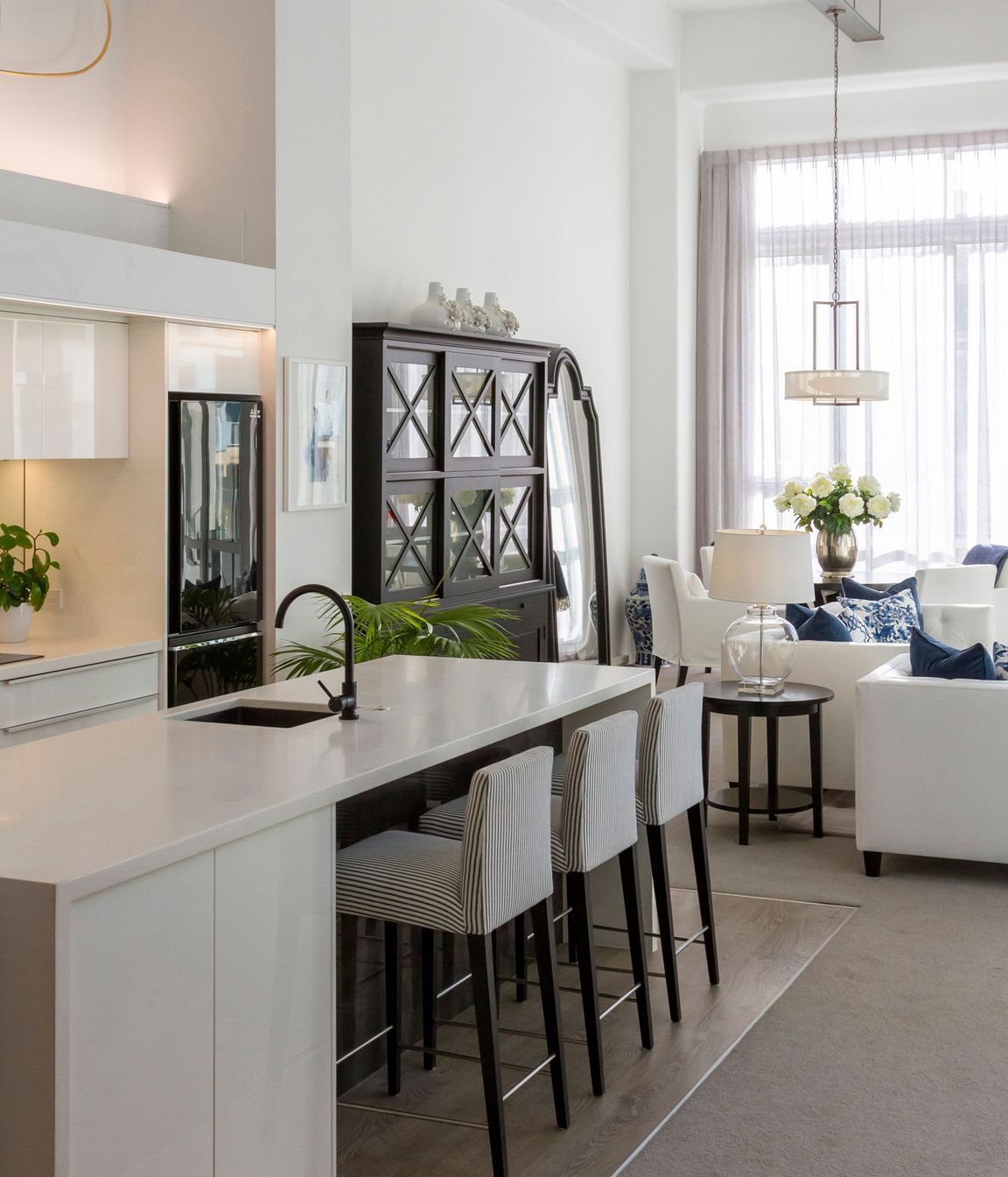 Timeless Elegance - Wellington inner-city apartment