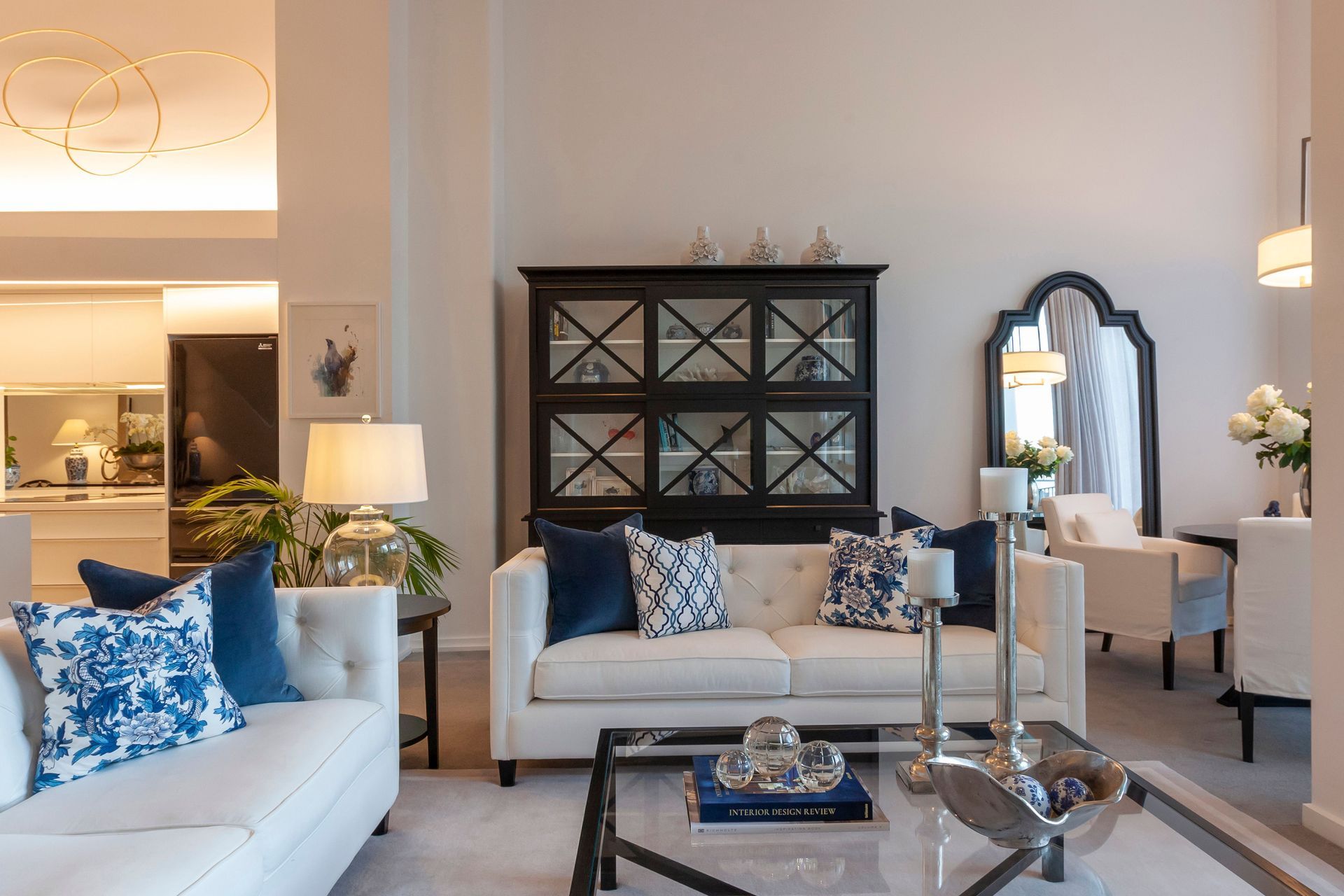 Timeless Elegance - Wellington inner-city apartment