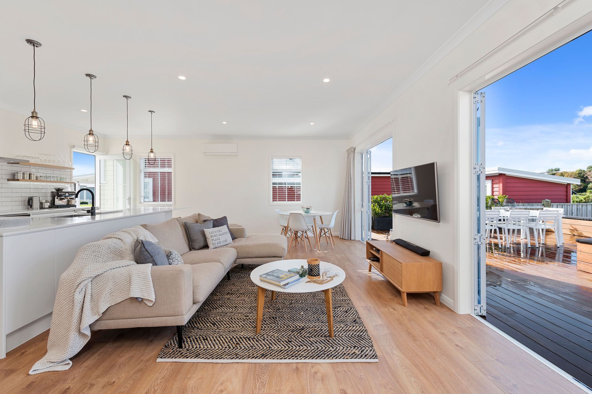 'The Bach' - Waihi Beach