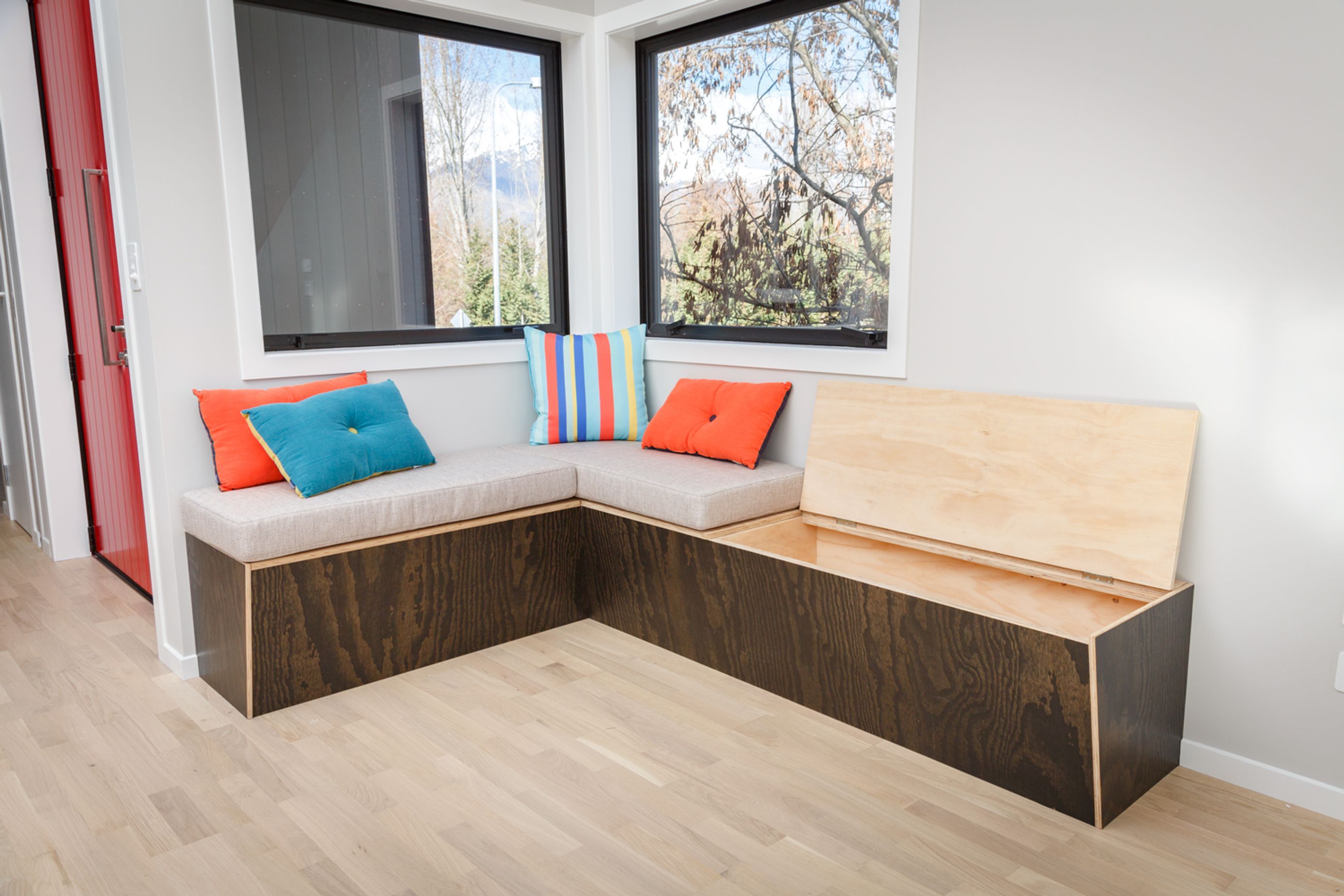 plywood-seat2.jpg