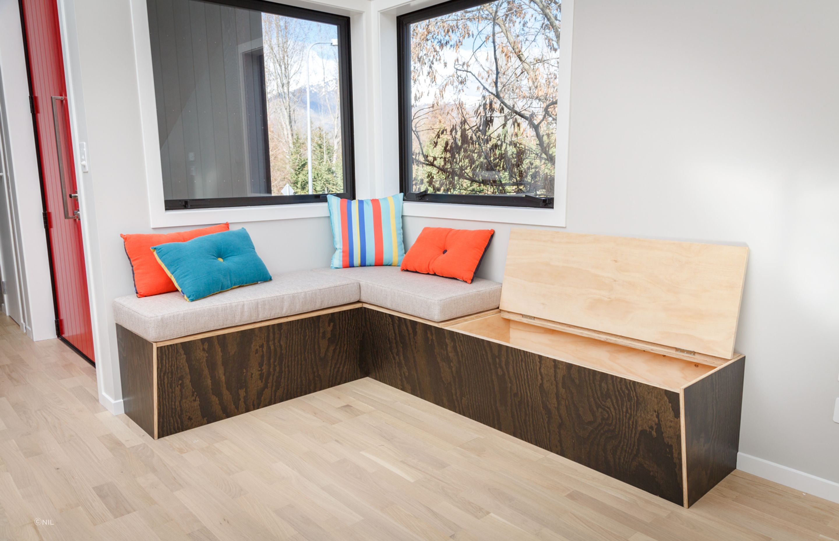 plywood-seat2.jpg