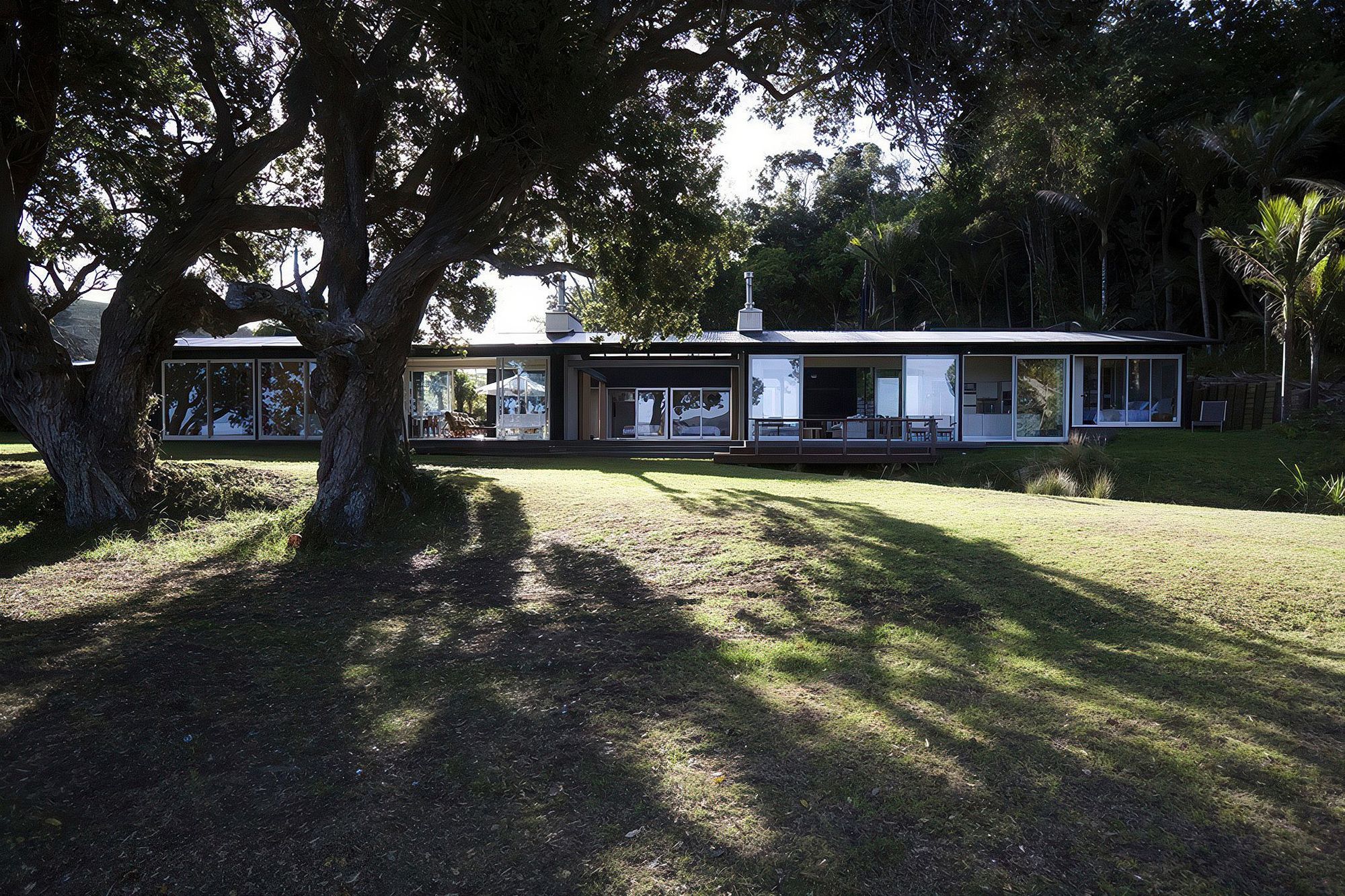 tawharanui-house-01-archipro-v3.jpg