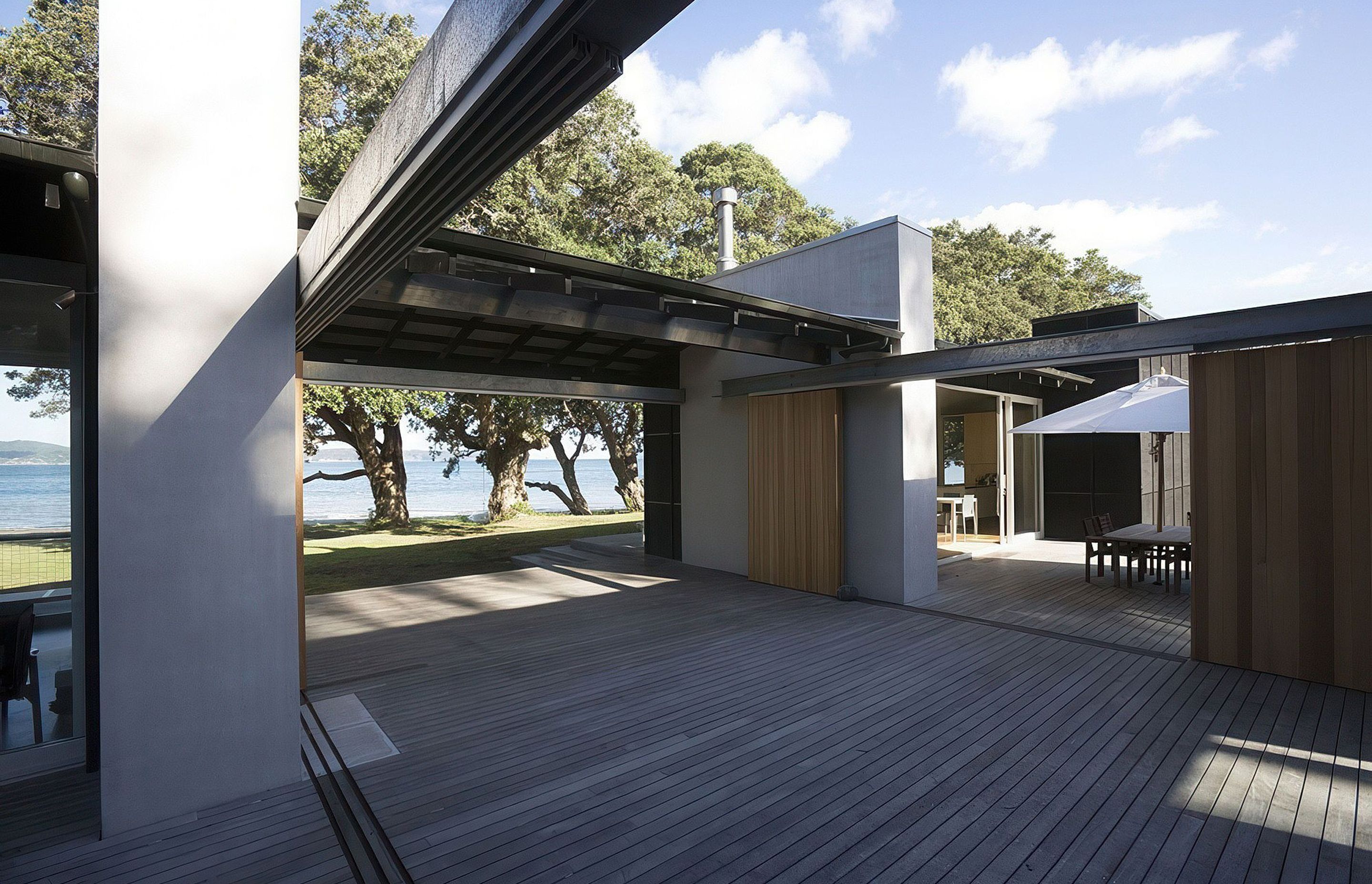 tawharanui-house-02-archipro.jpg