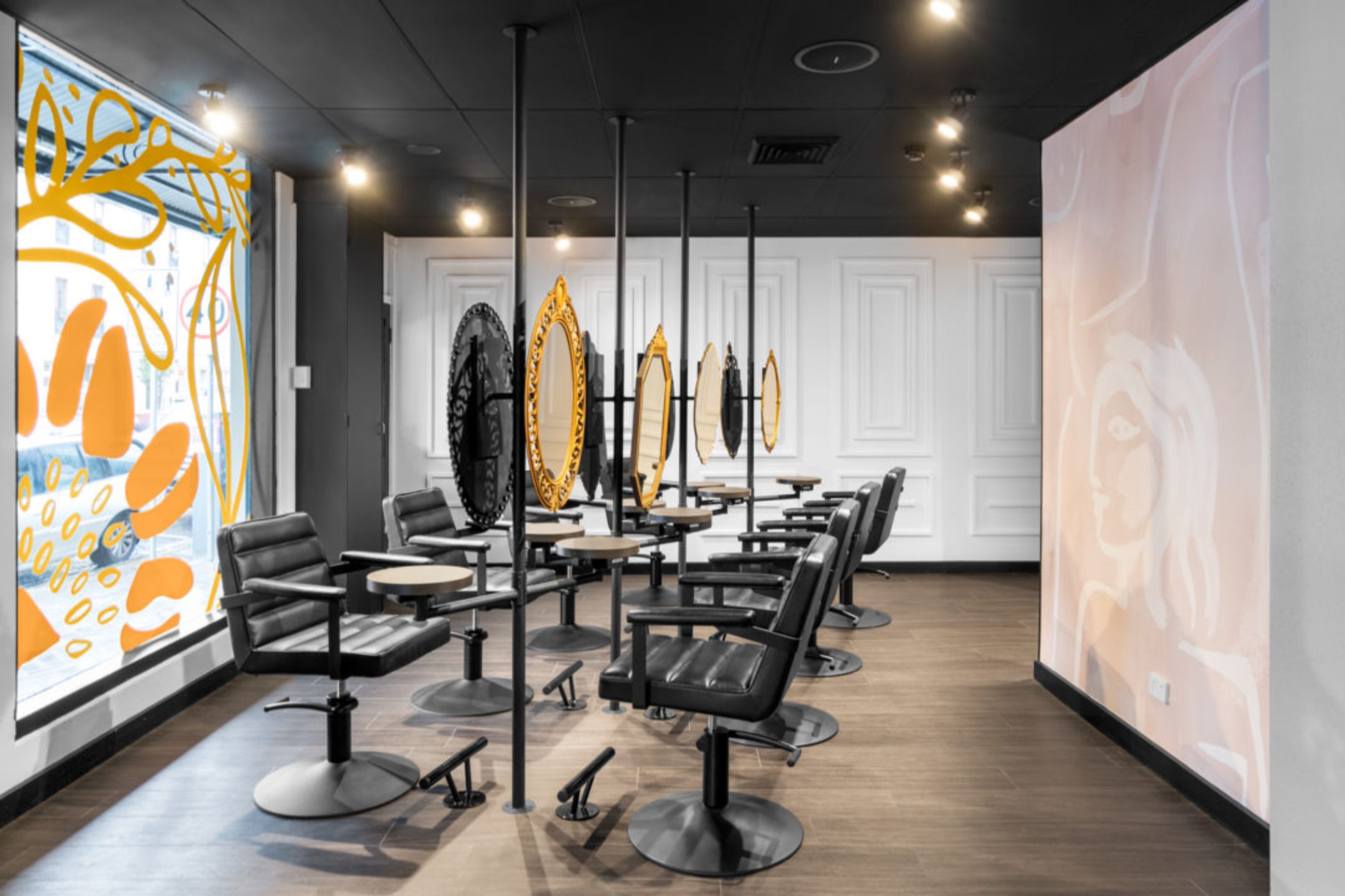 Crysalis Salon