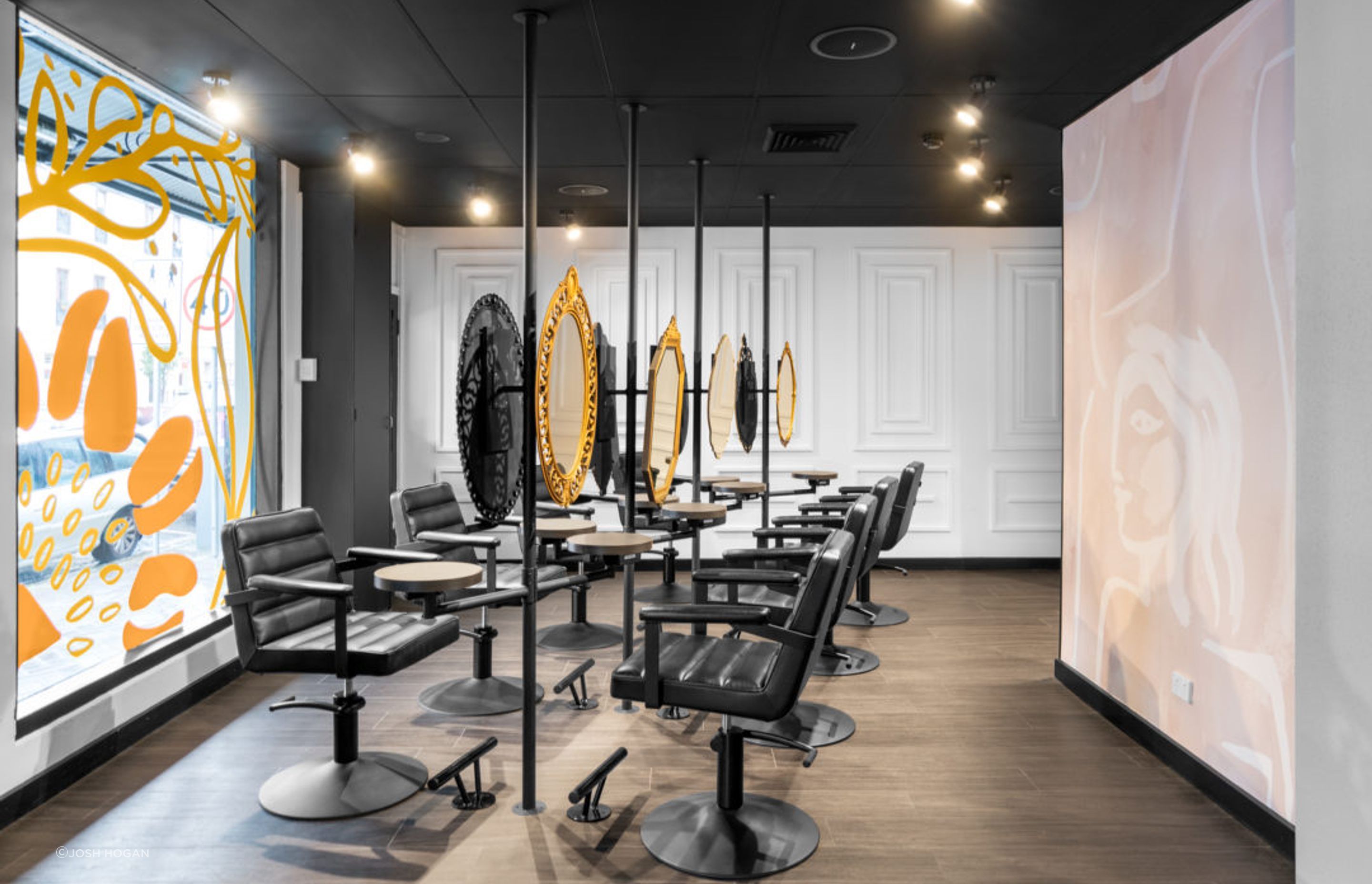 Crysalis Salon