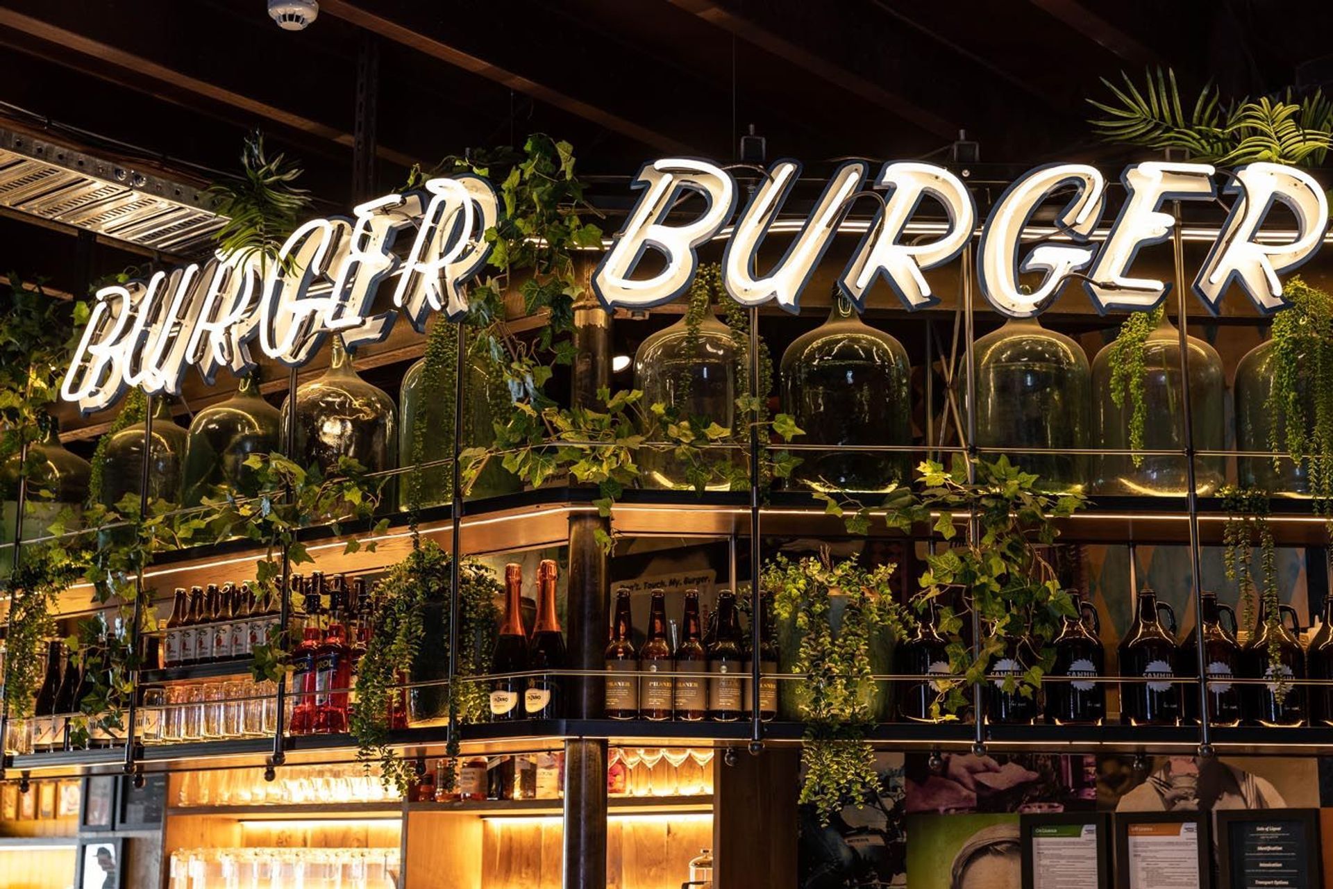 Burger Burger — Commercial Bay