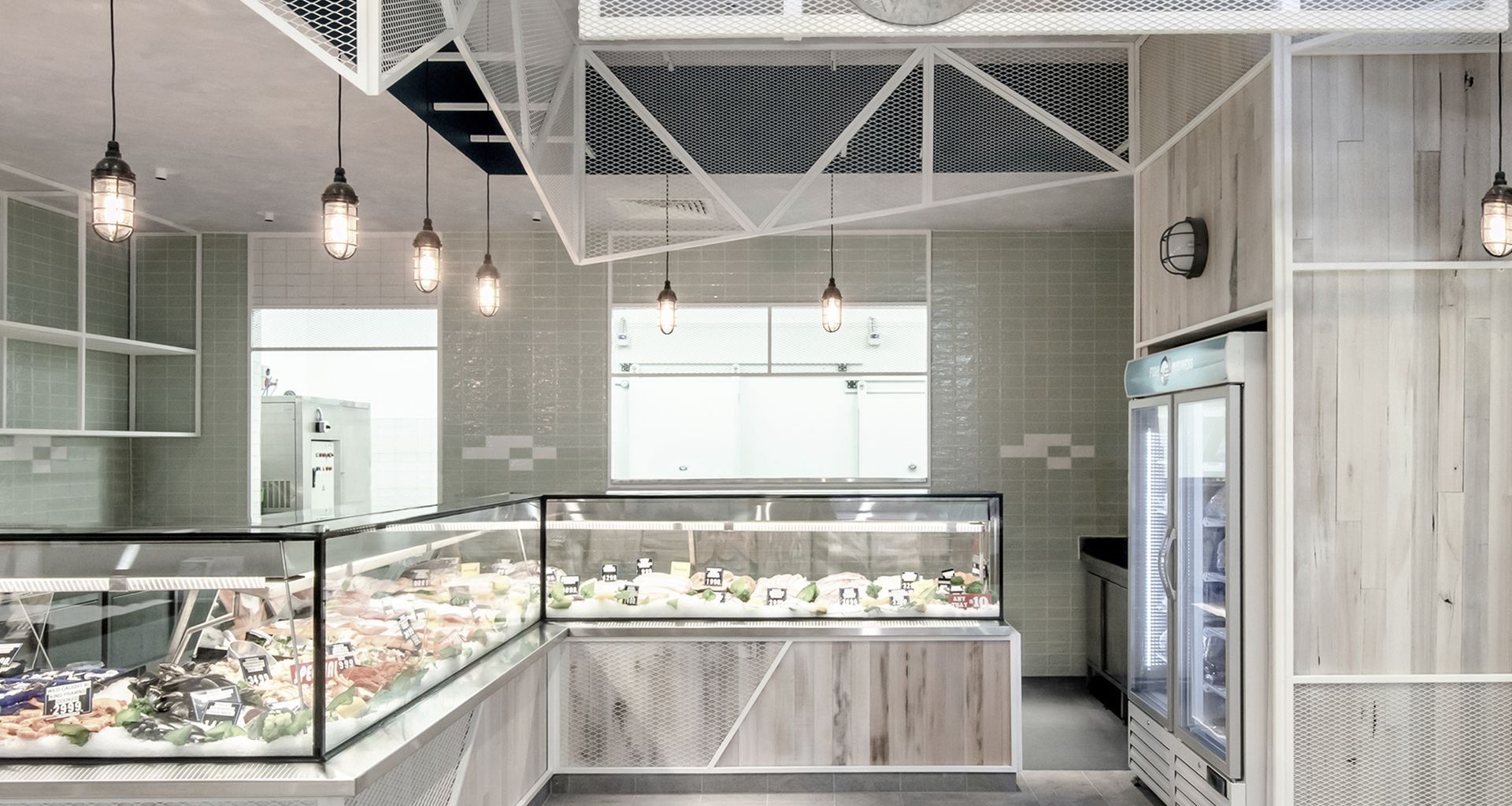 Fishi Business banner