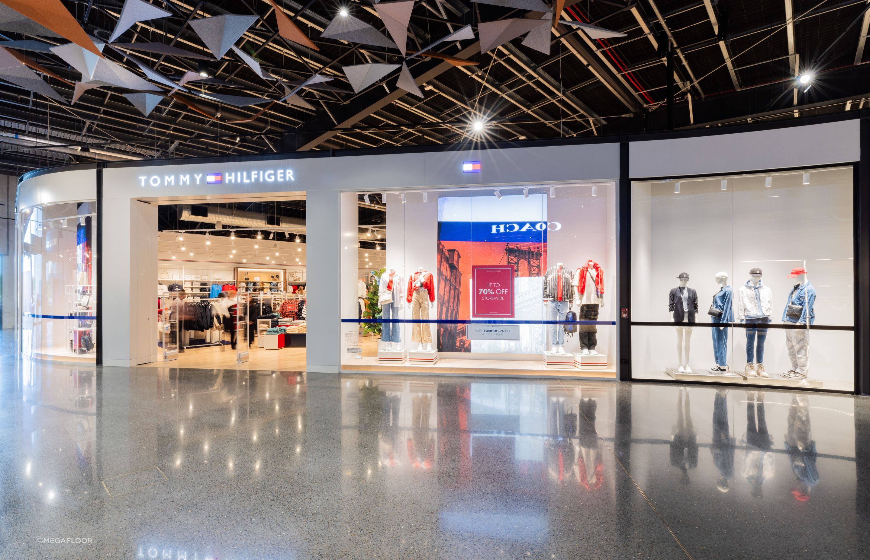 241002MANAWABAYSHOPS2032-v3.jpg