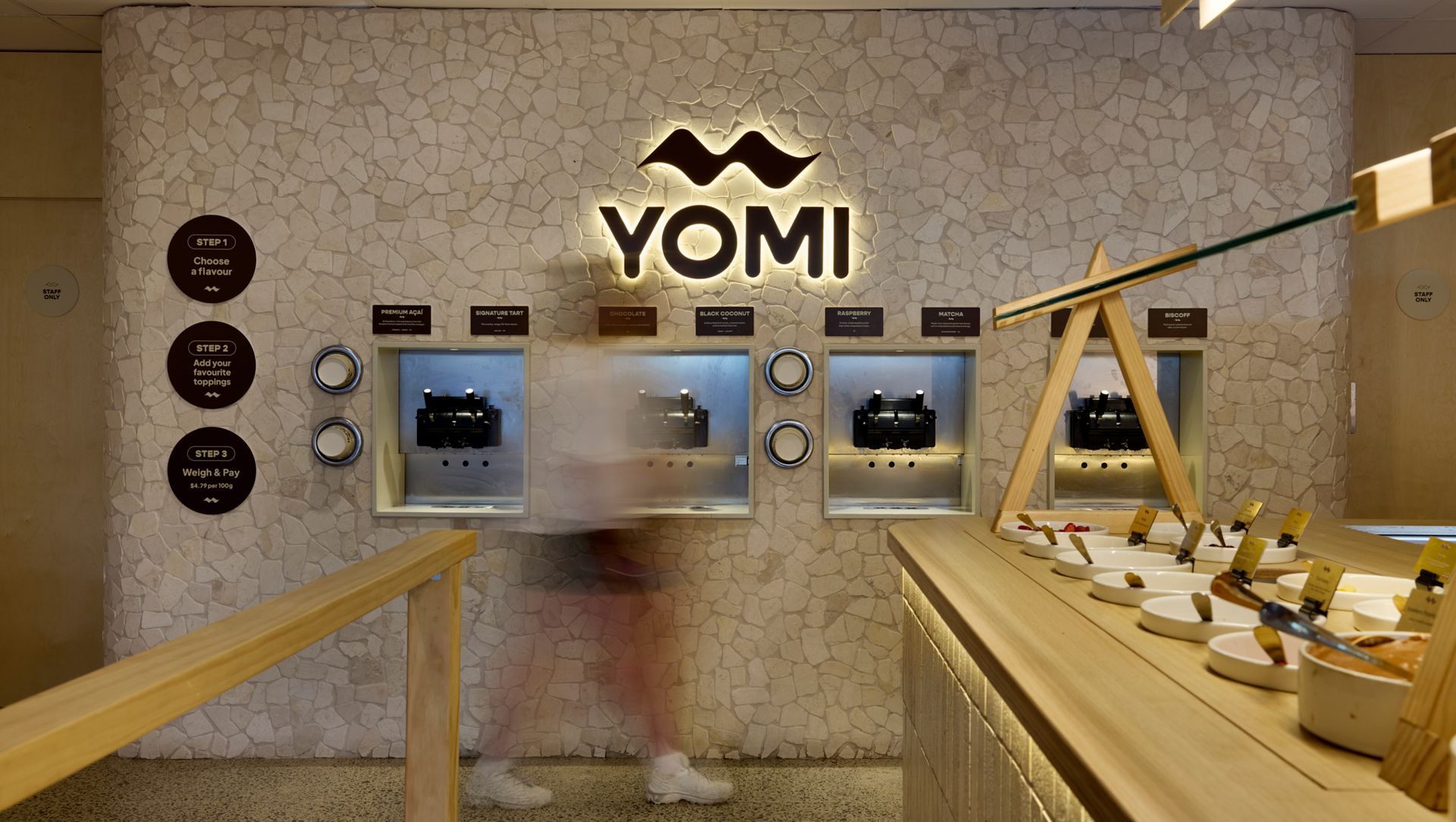 Yomi banner