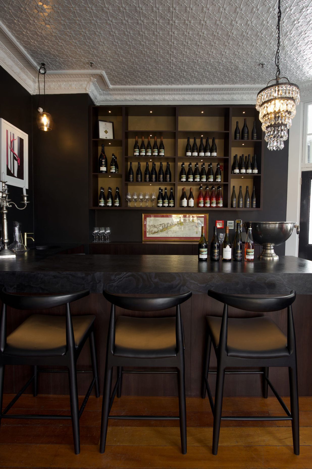 Petite Tasting Room