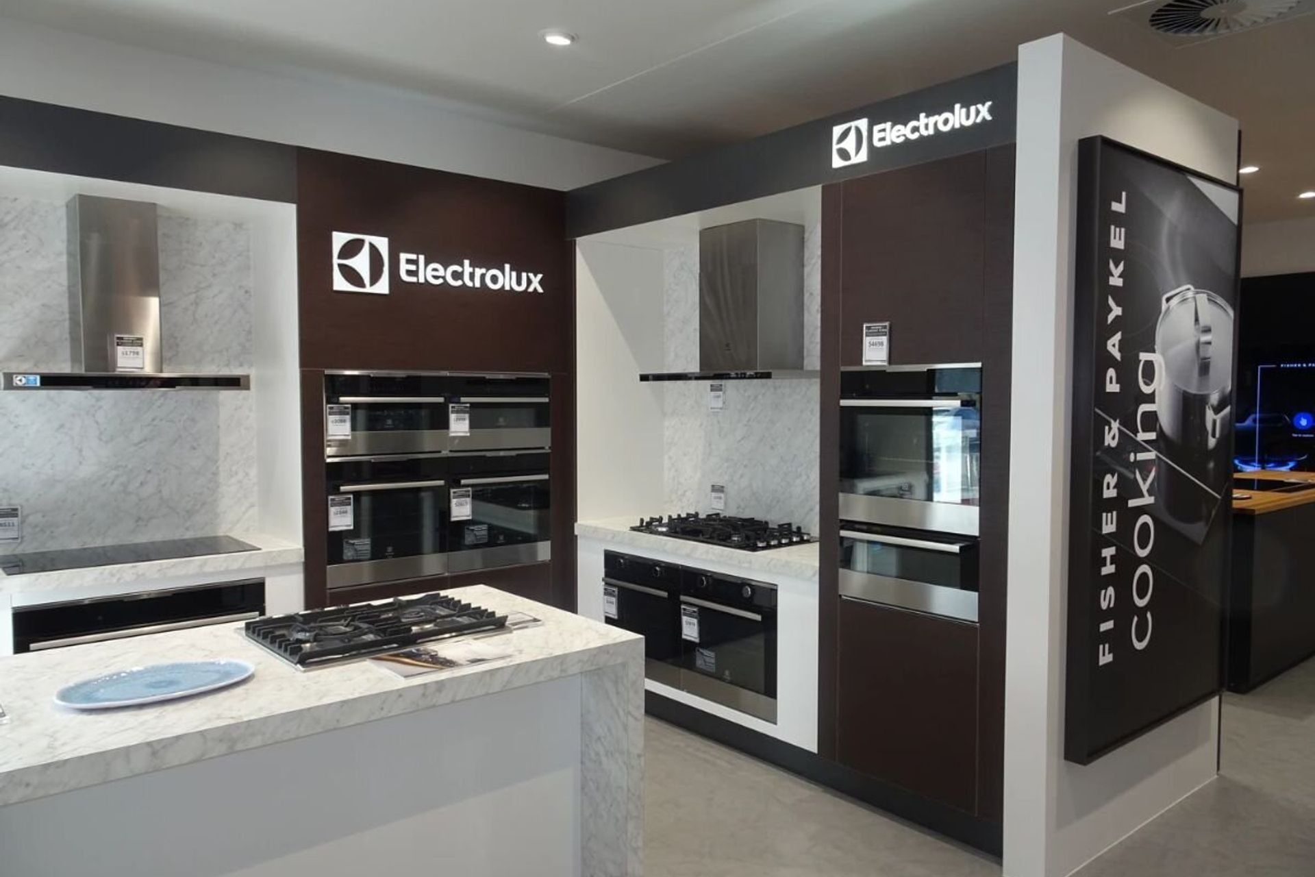 Noel Leeming Display Centres